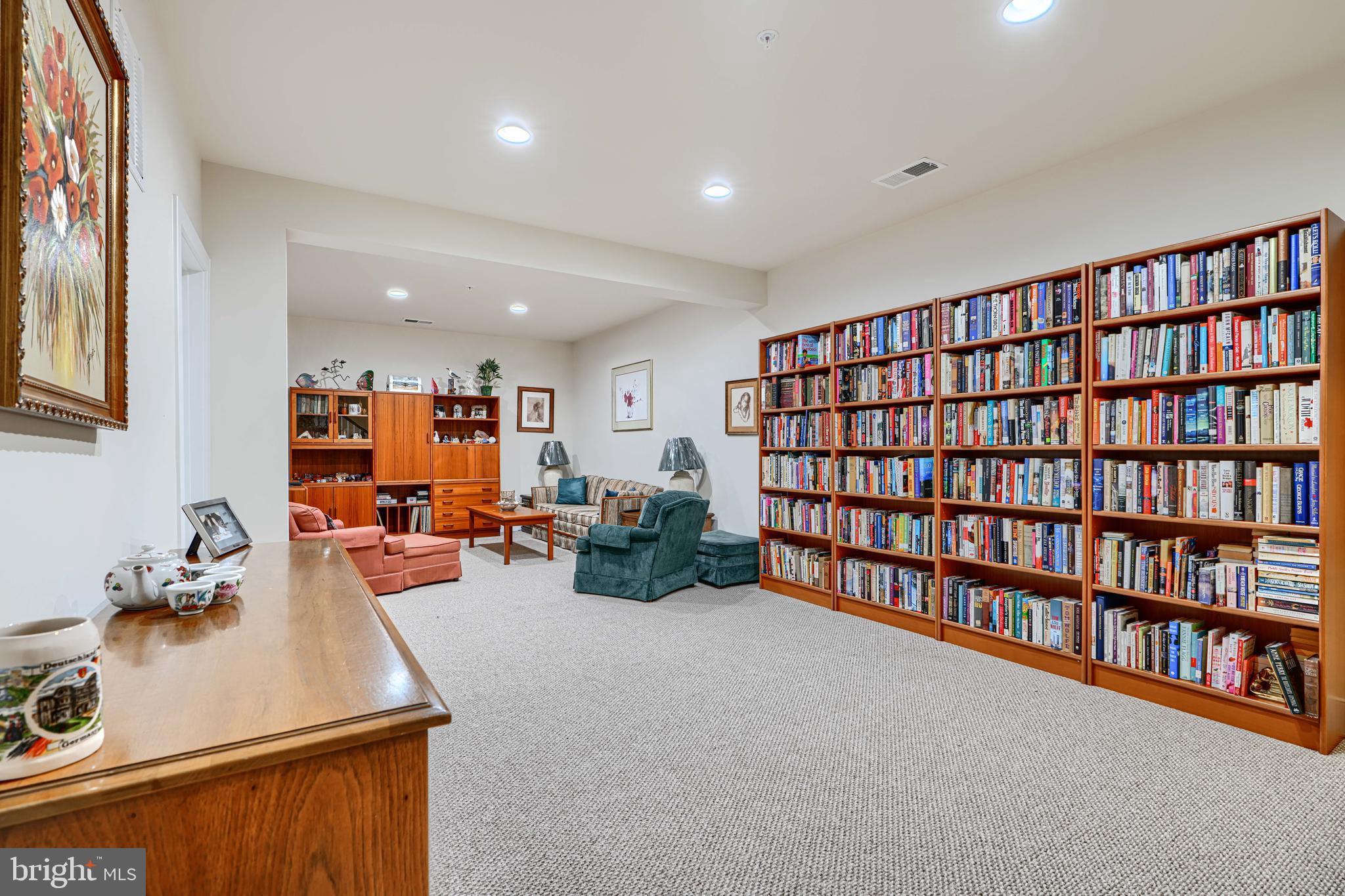 WALDEN WOODS - Residential