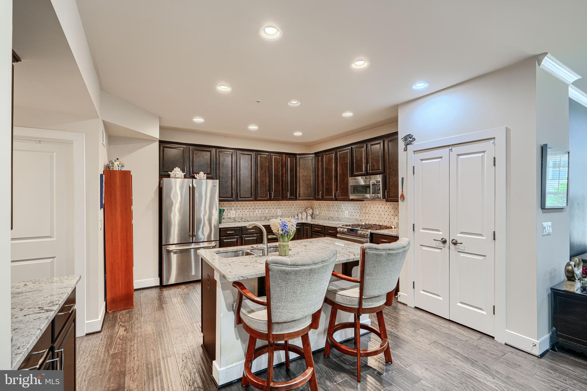 WALDEN WOODS - Residential