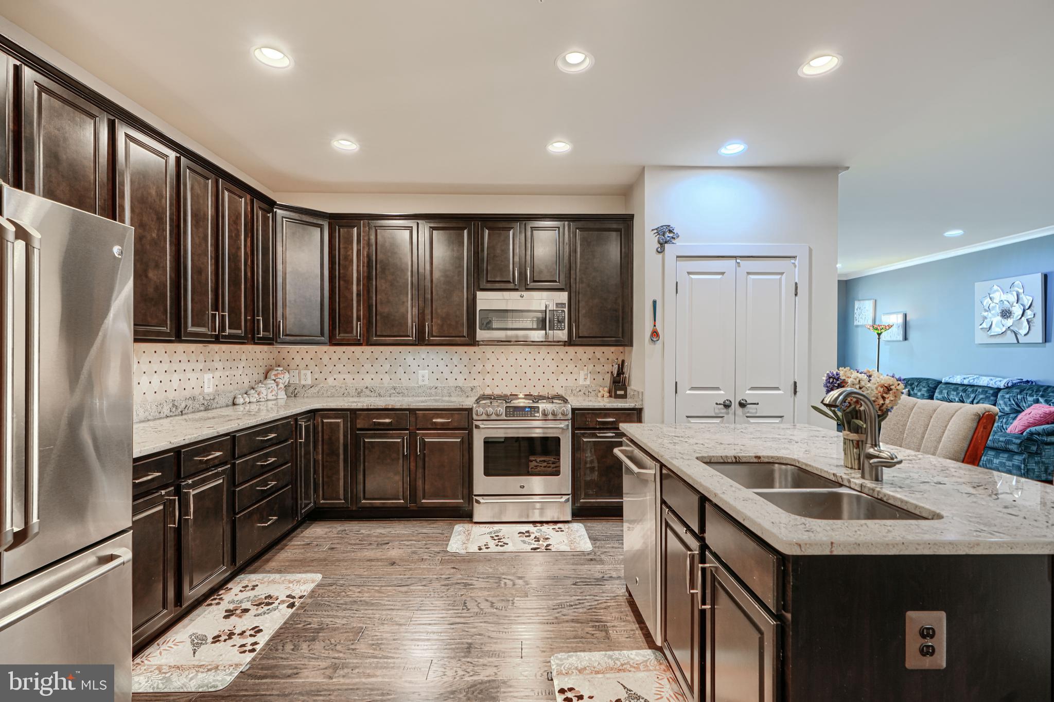 WALDEN WOODS - Residential