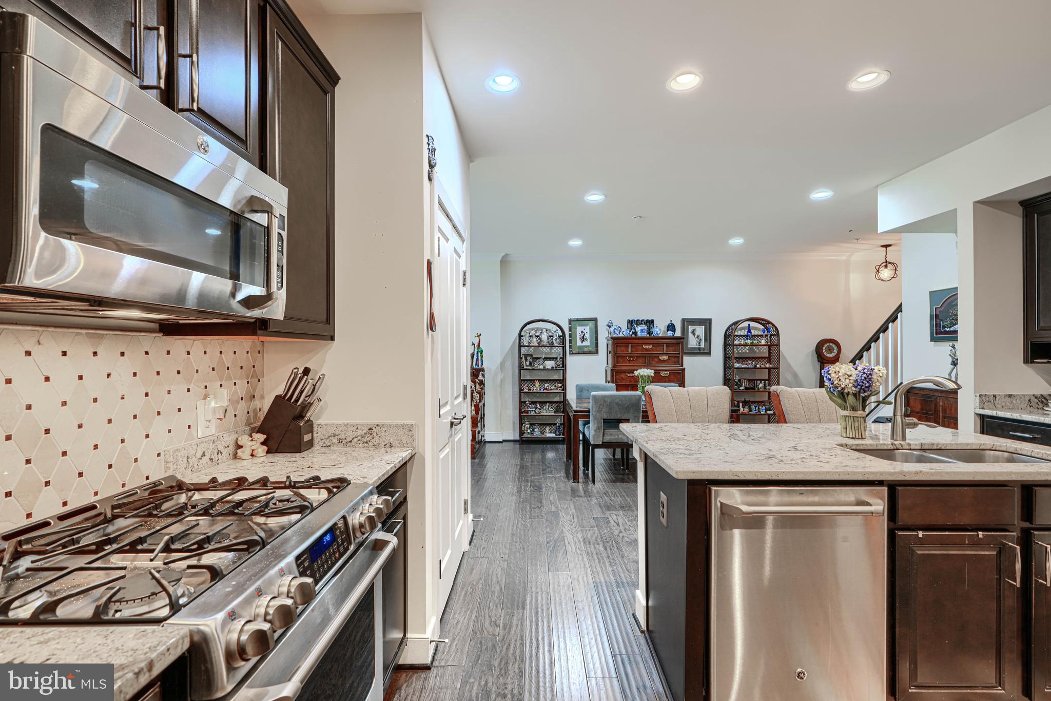 WALDEN WOODS - Residential