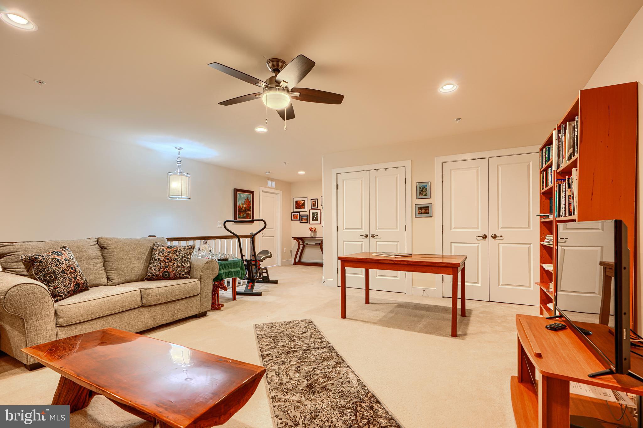 WALDEN WOODS - Residential