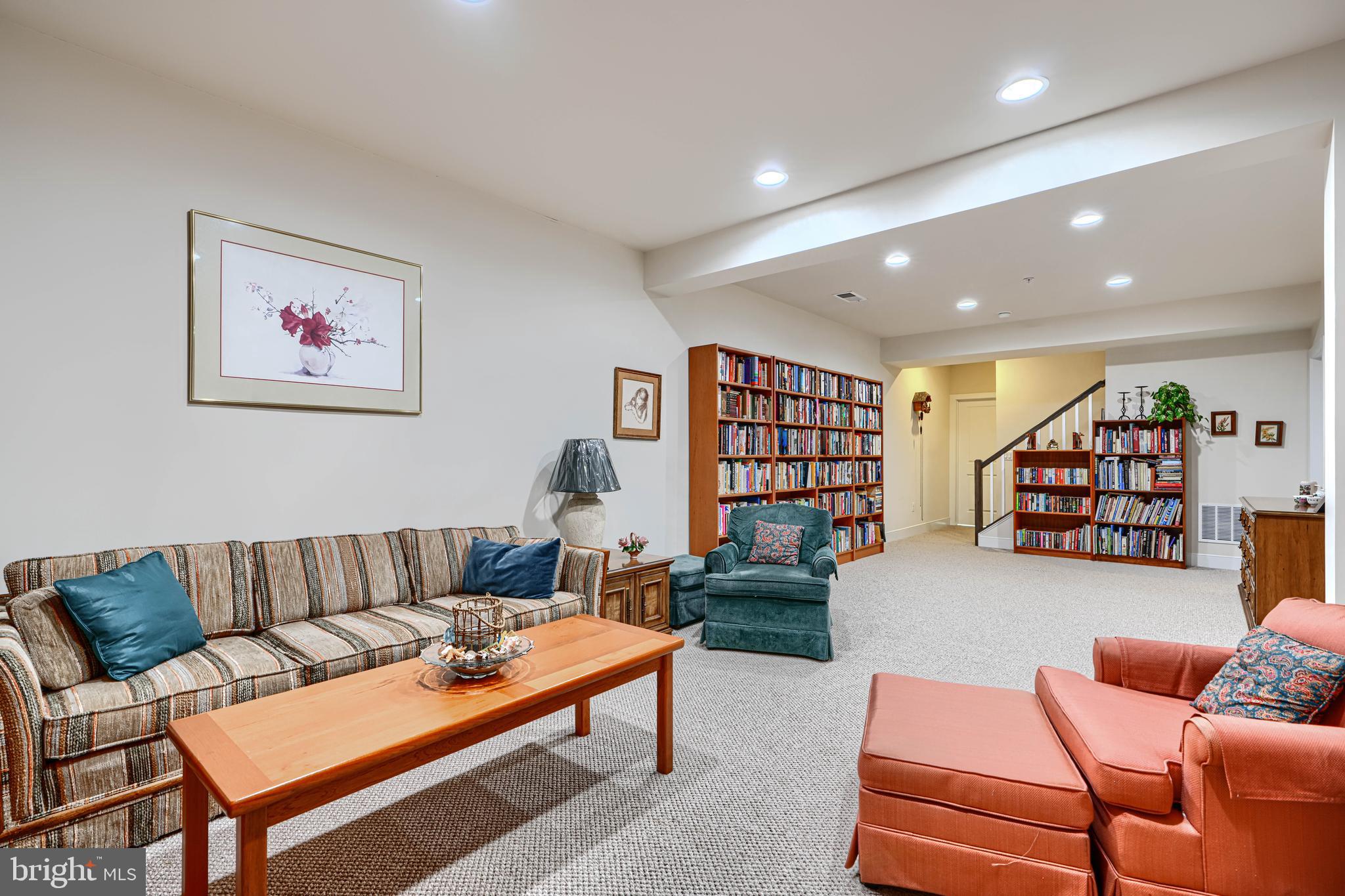 WALDEN WOODS - Residential