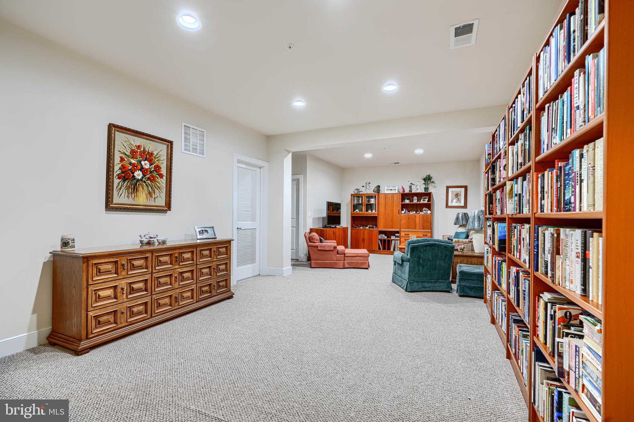 WALDEN WOODS - Residential