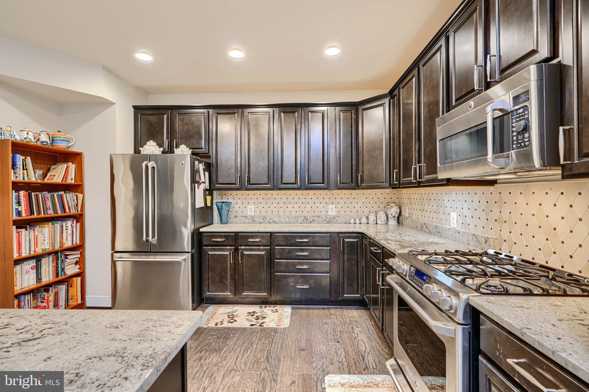 WALDEN WOODS - Residential