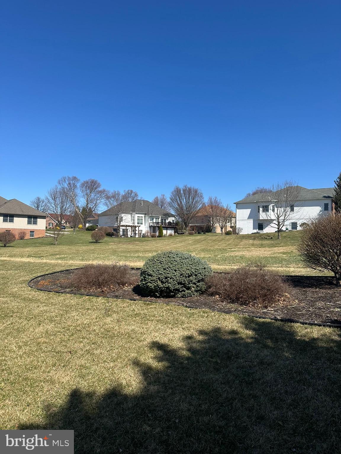 PENN NATIONAL ESTATES - Residential