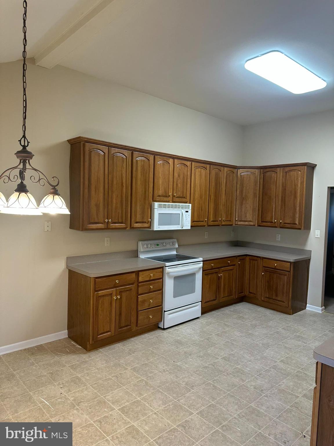 PENN NATIONAL ESTATES - Residential