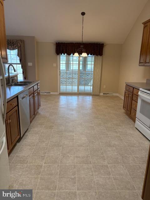 PENN NATIONAL ESTATES - Residential