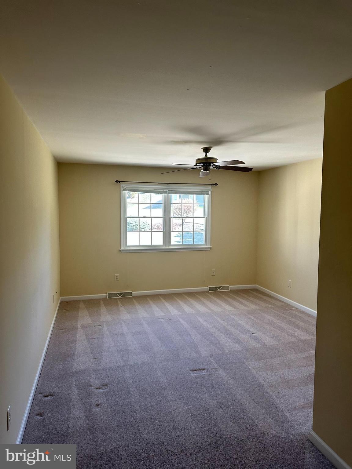 PENN NATIONAL ESTATES - Residential