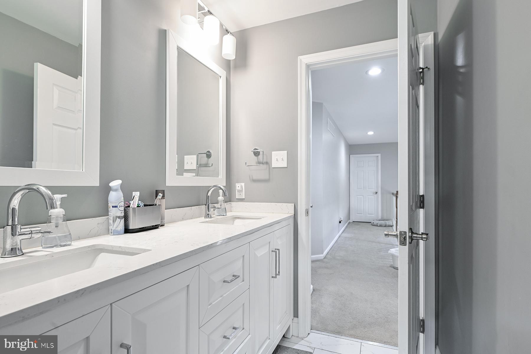 NORTHGATE AT CRANB - Residential