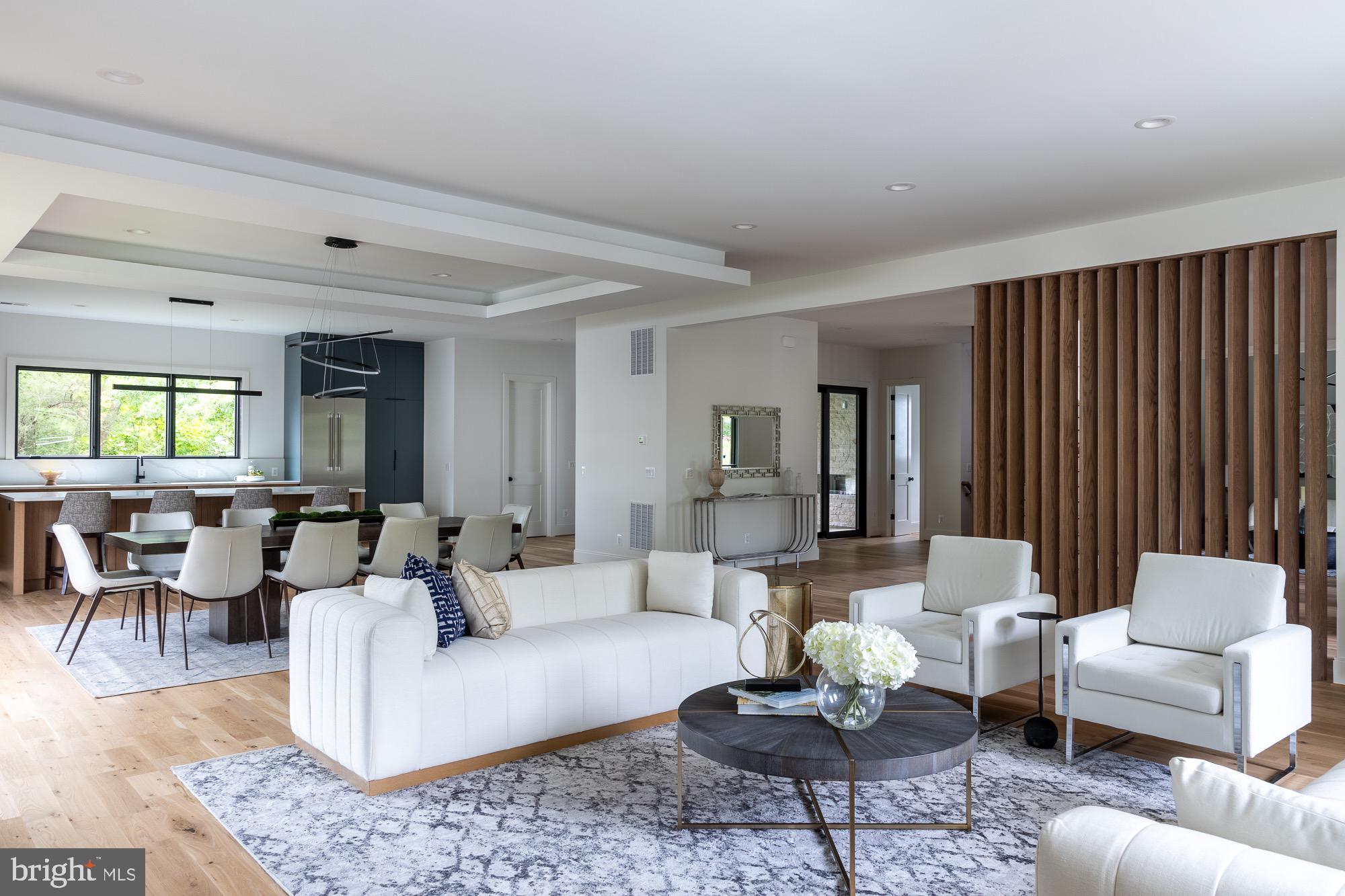 PIMMIT HILLS - Residential