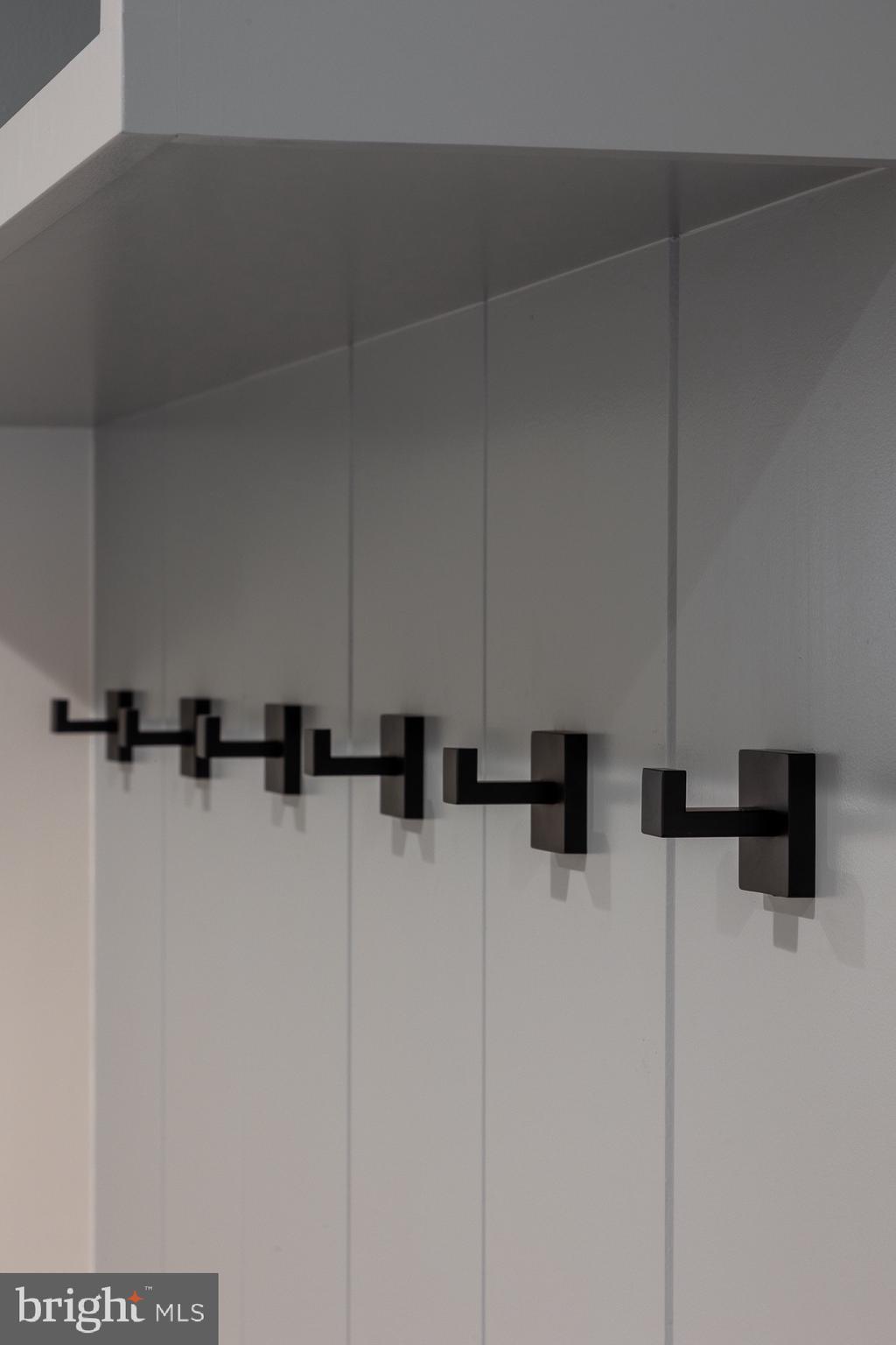 PIMMIT HILLS - Residential