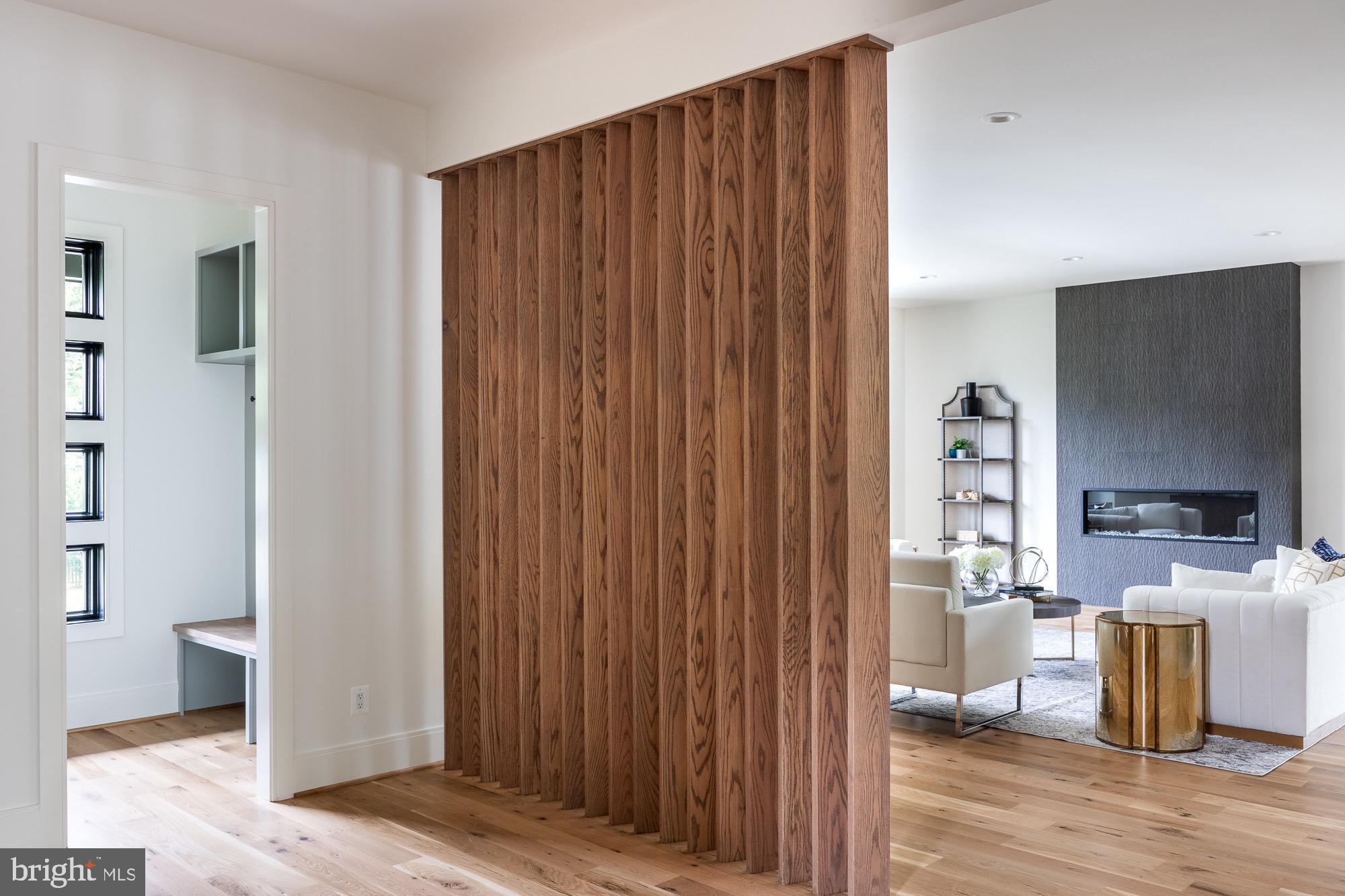 PIMMIT HILLS - Residential