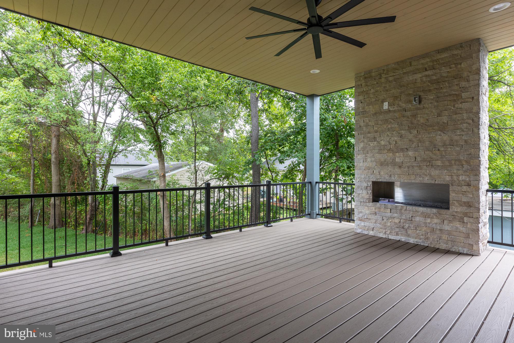 PIMMIT HILLS - Residential