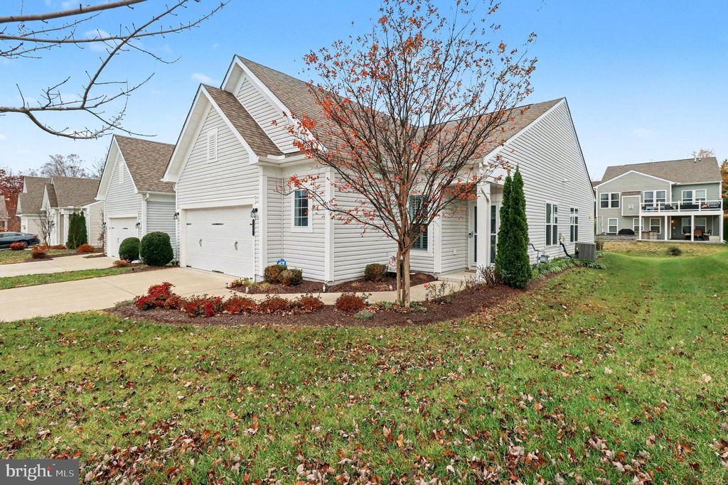 Photo of 12 Pensacola Street, FREDERICKSBURG, VA 22406 (MLS # VAST2044386)