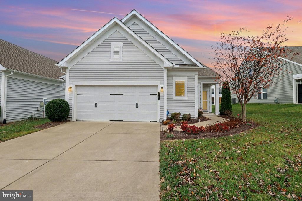 Photo of 12 Pensacola Street, FREDERICKSBURG, VA 22406 (MLS # VAST2044386)