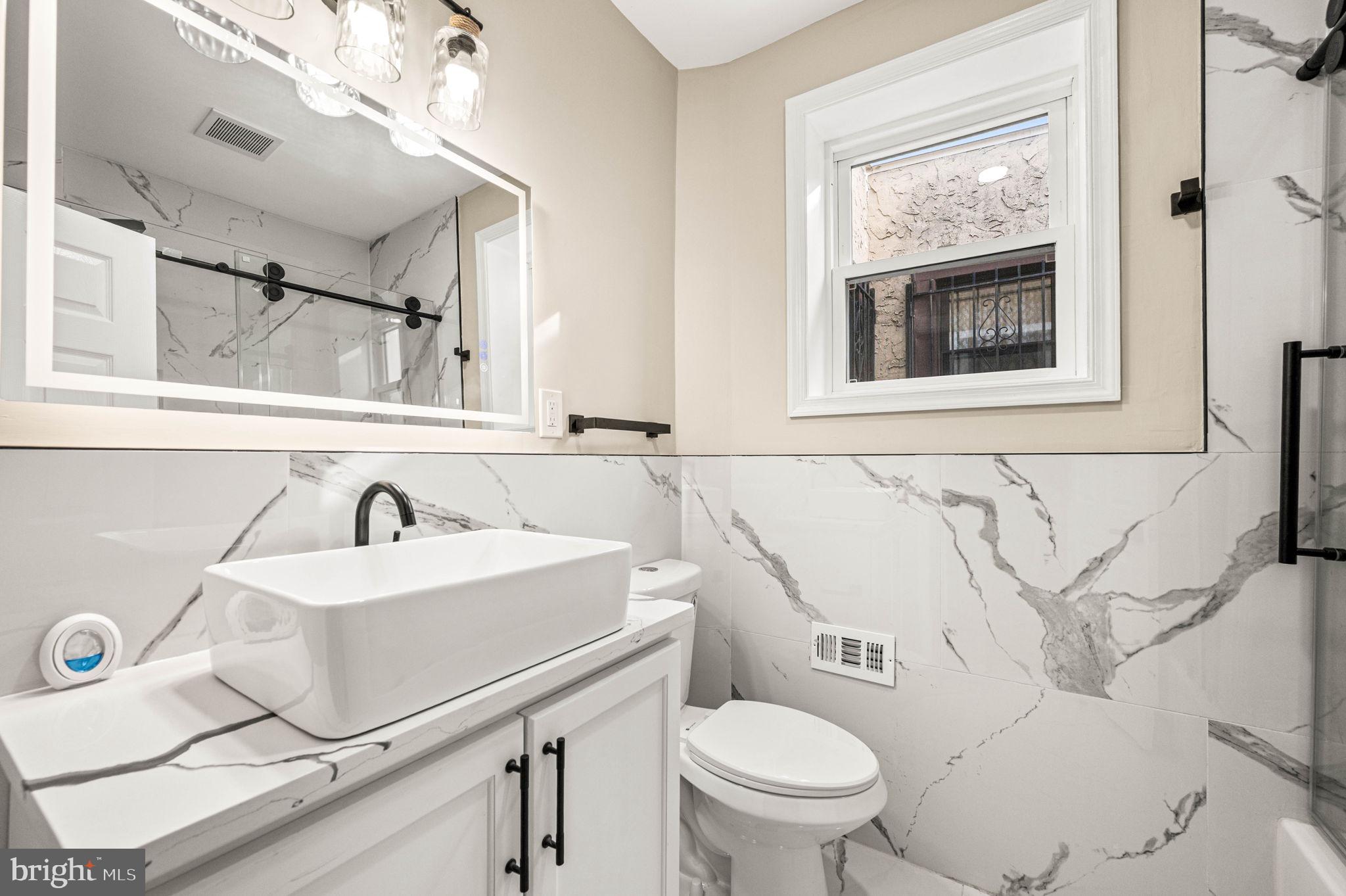 GIRARD ESTATES - Residential