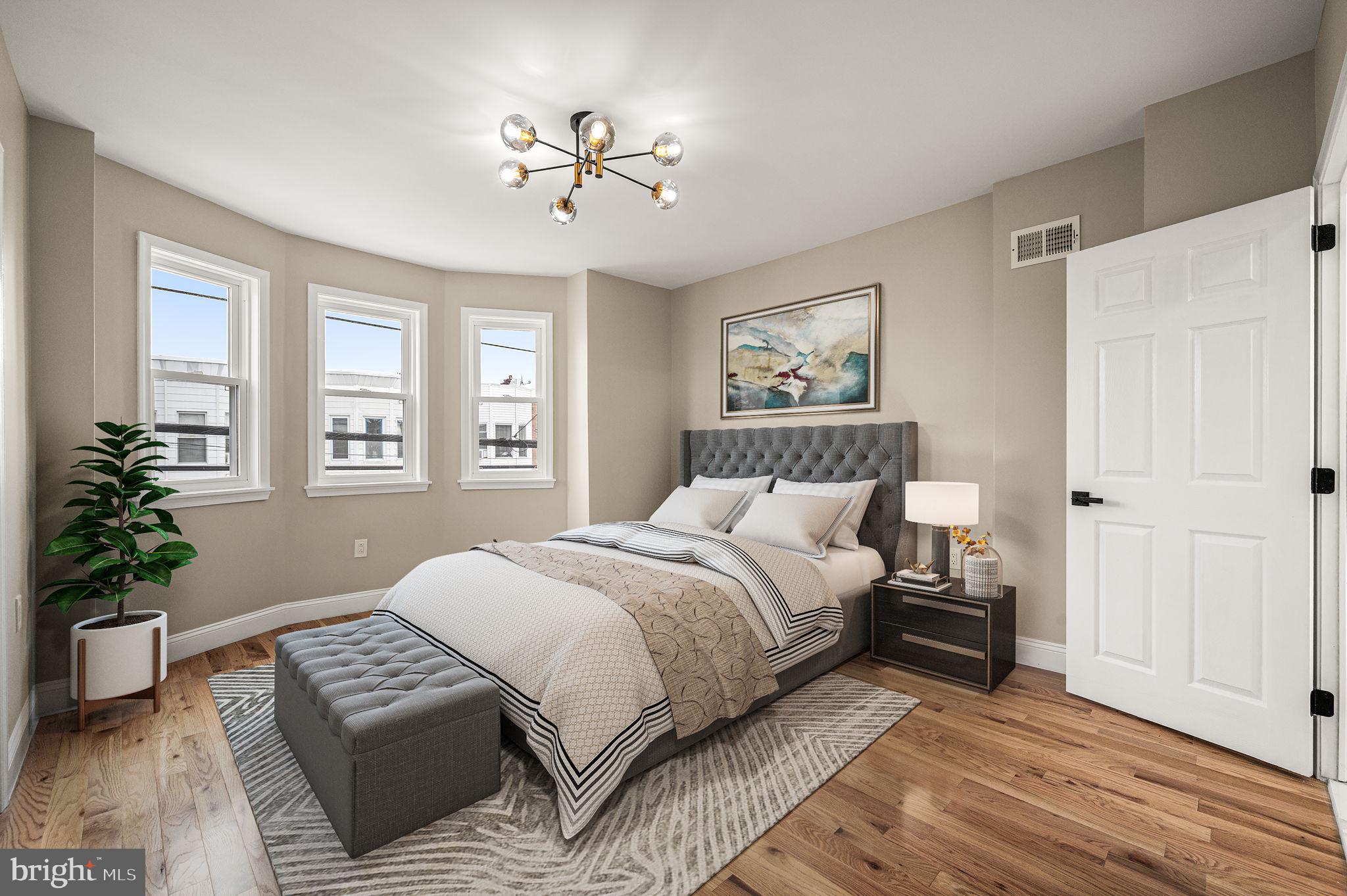 GIRARD ESTATES - Residential