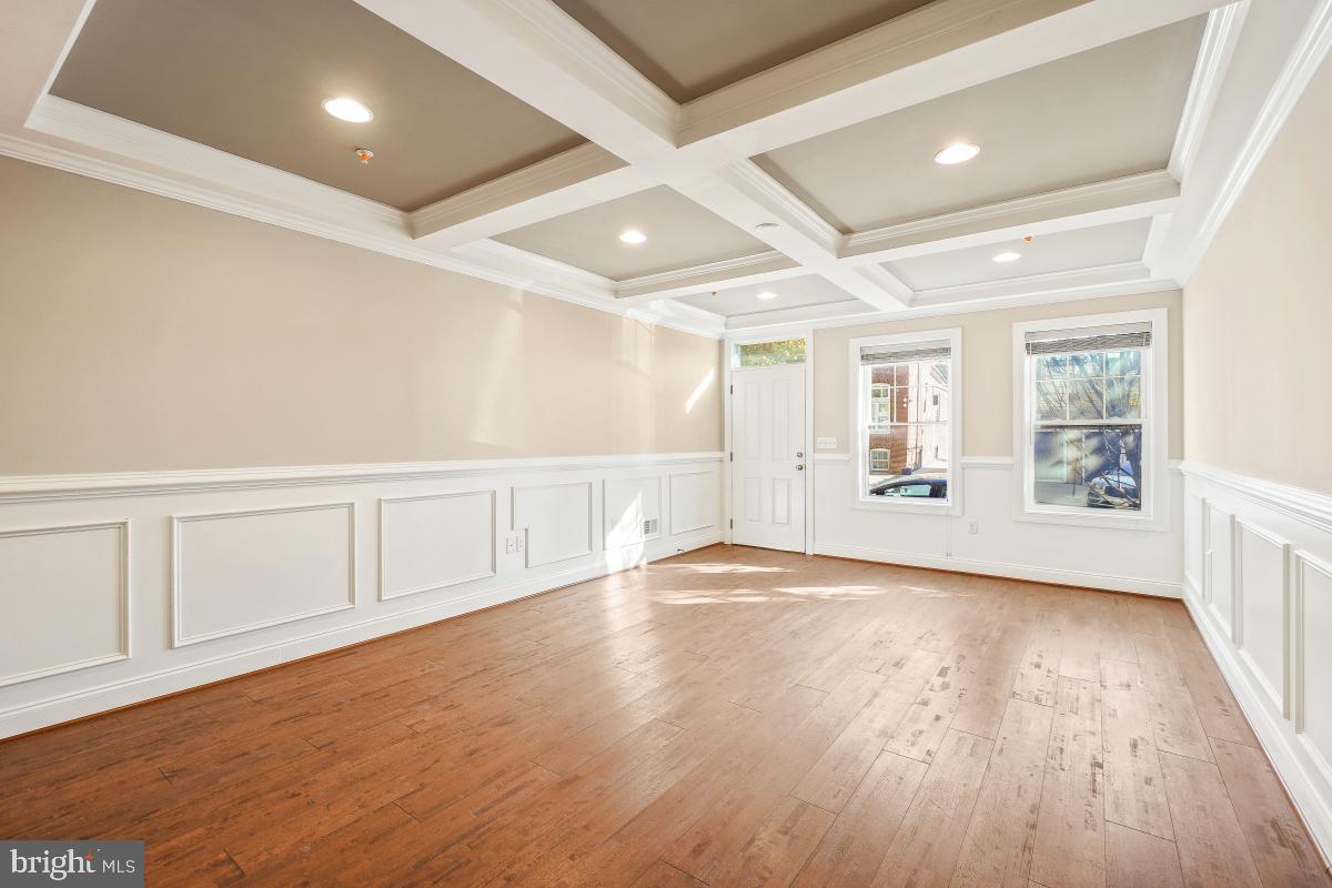 PATTERSON PARK - Residential