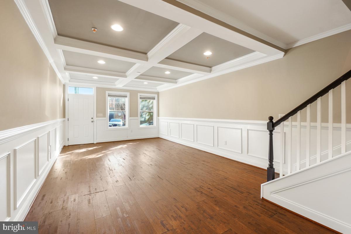 PATTERSON PARK - Residential