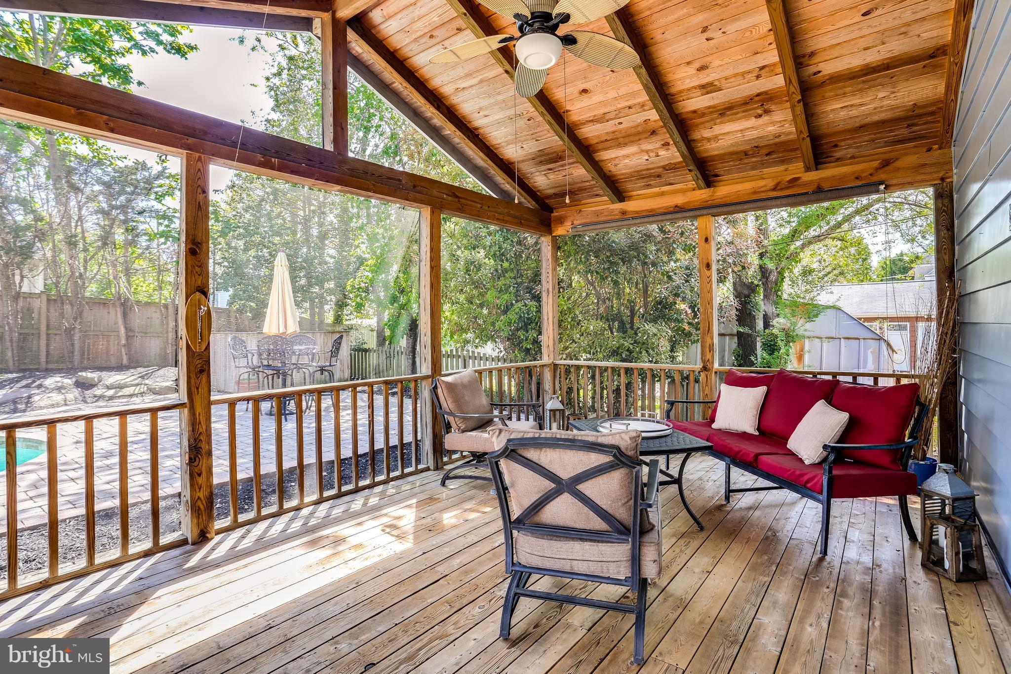 HOMEWOOD - Residential