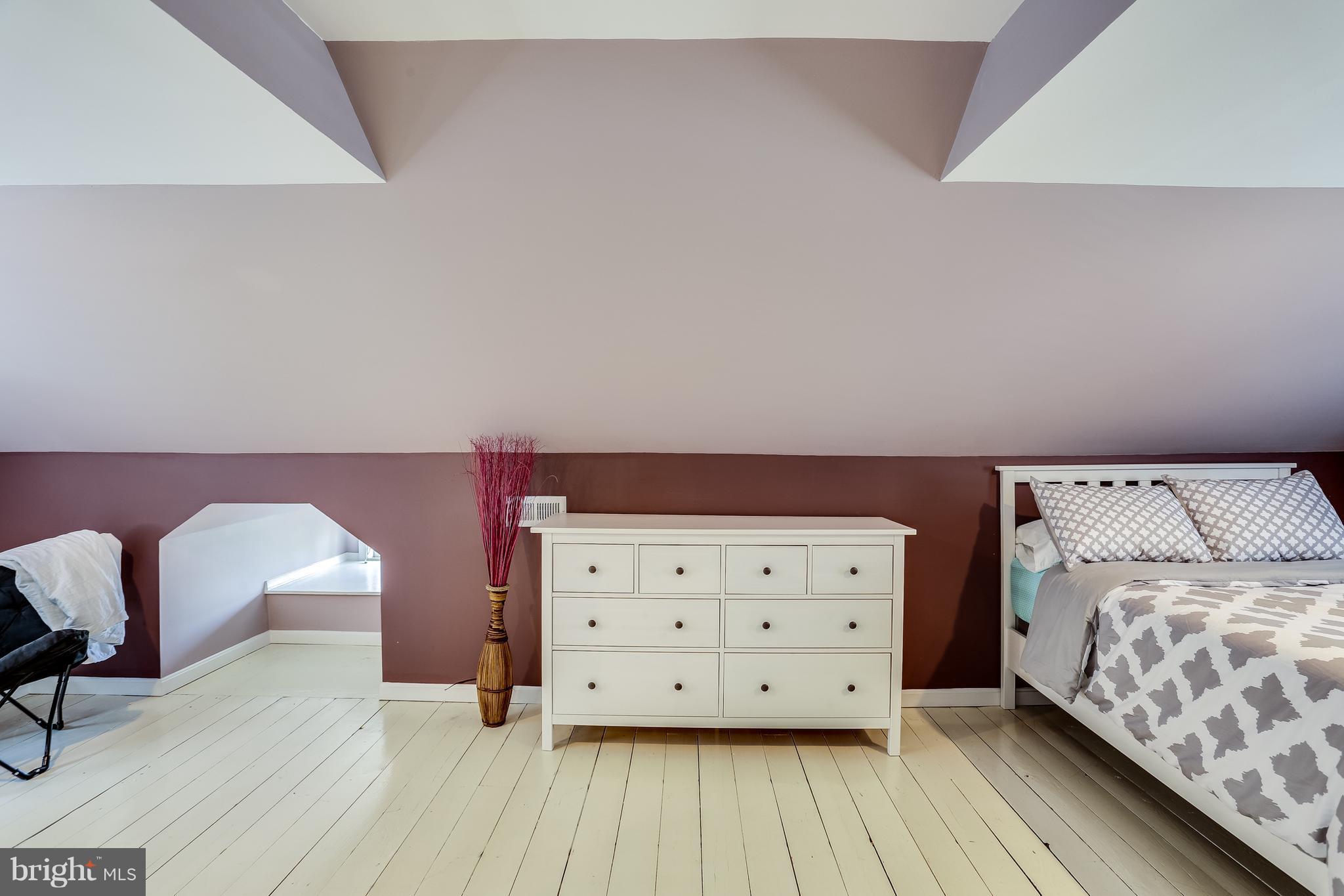 HOMEWOOD - Residential