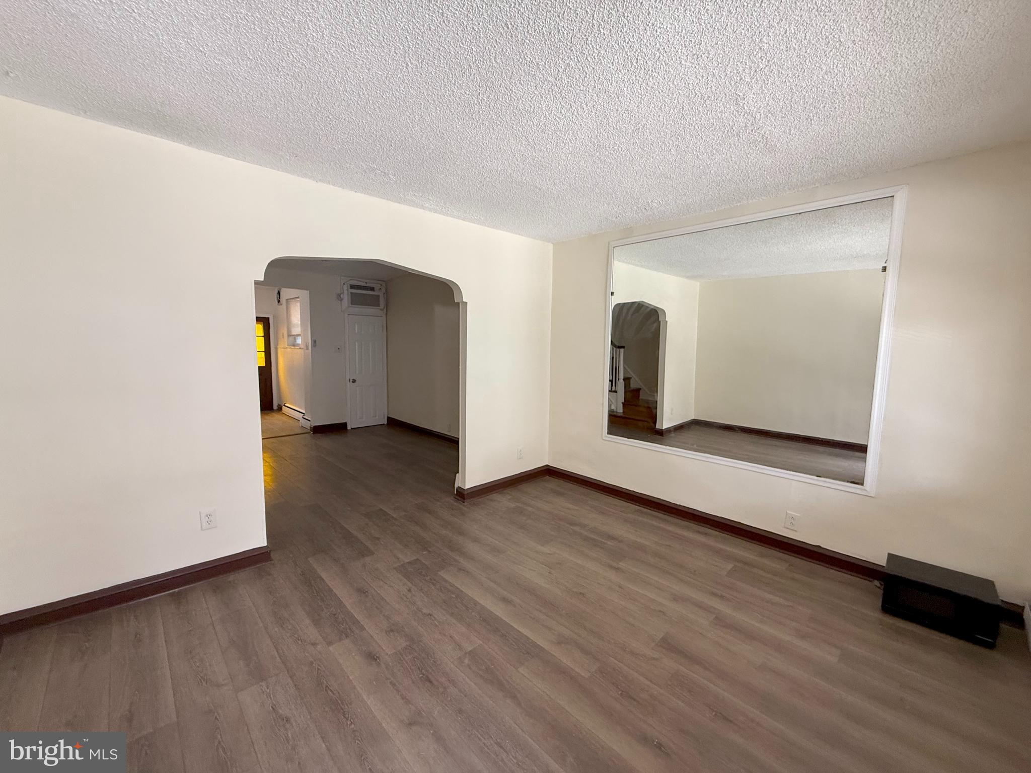 WHITMAN - Residential