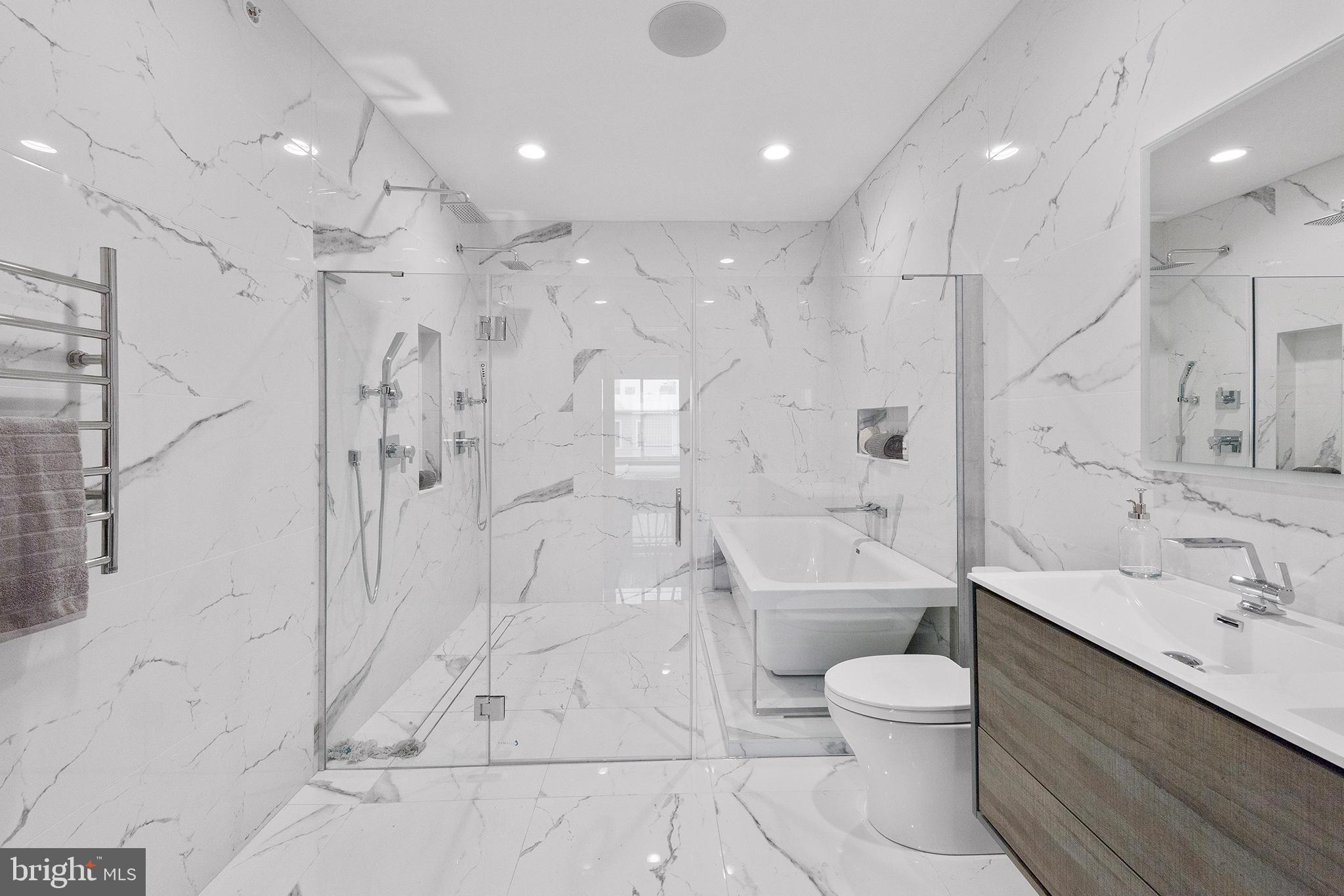 FRANCISVILLE - Residential