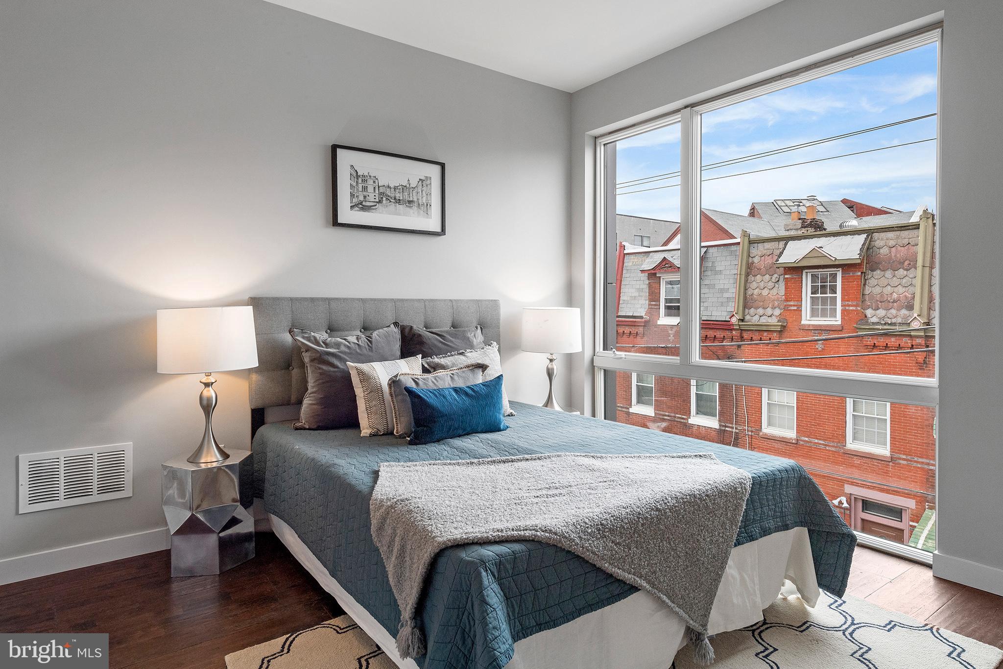 FRANCISVILLE - Residential