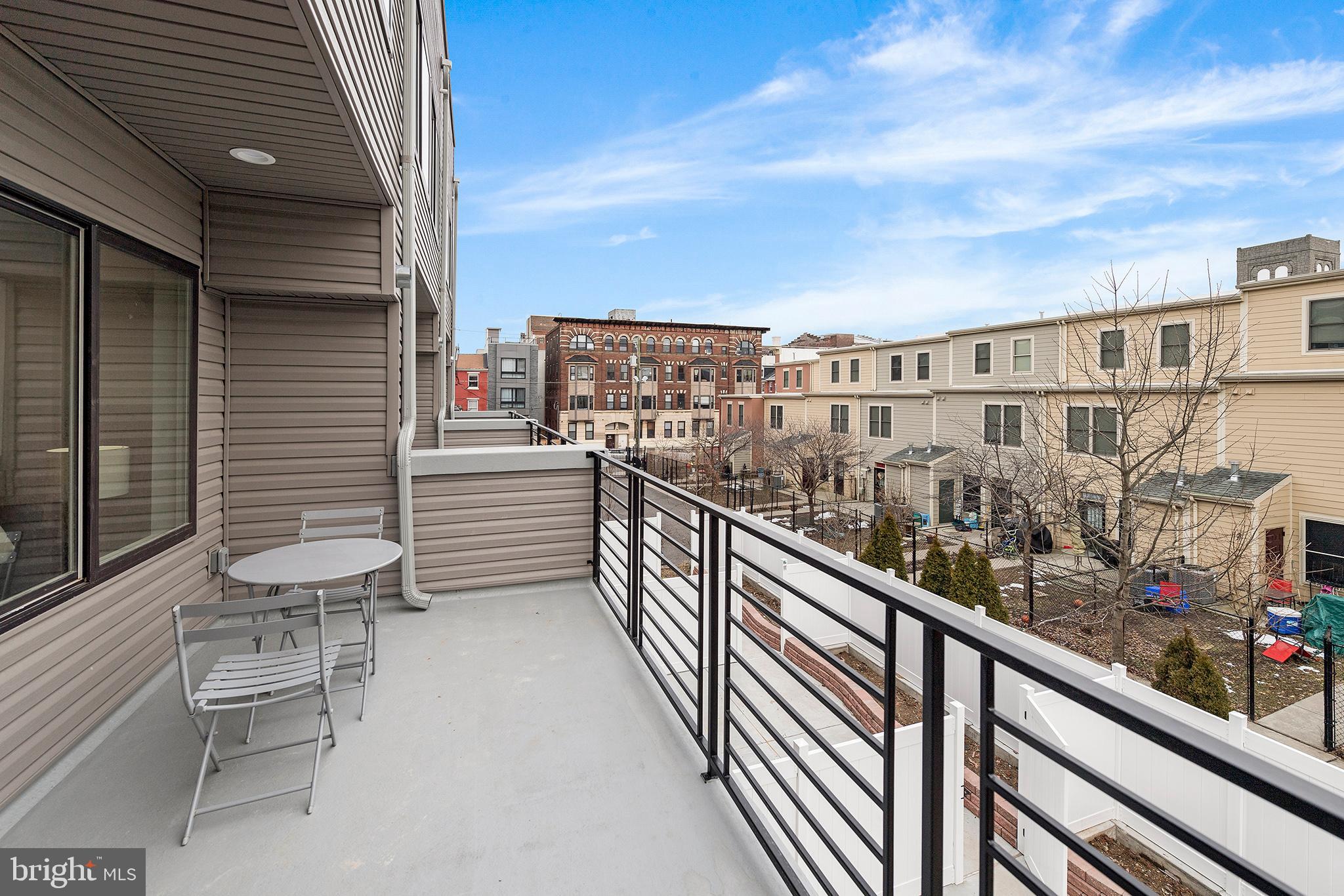 FRANCISVILLE - Residential