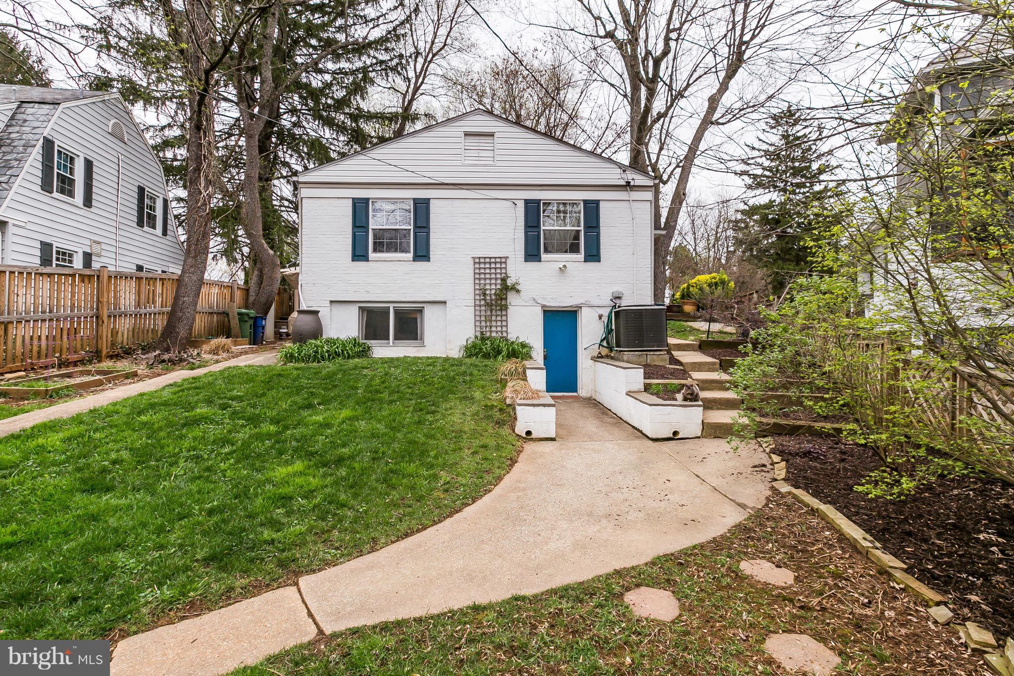 MOUNT WASHINGTON - Residential