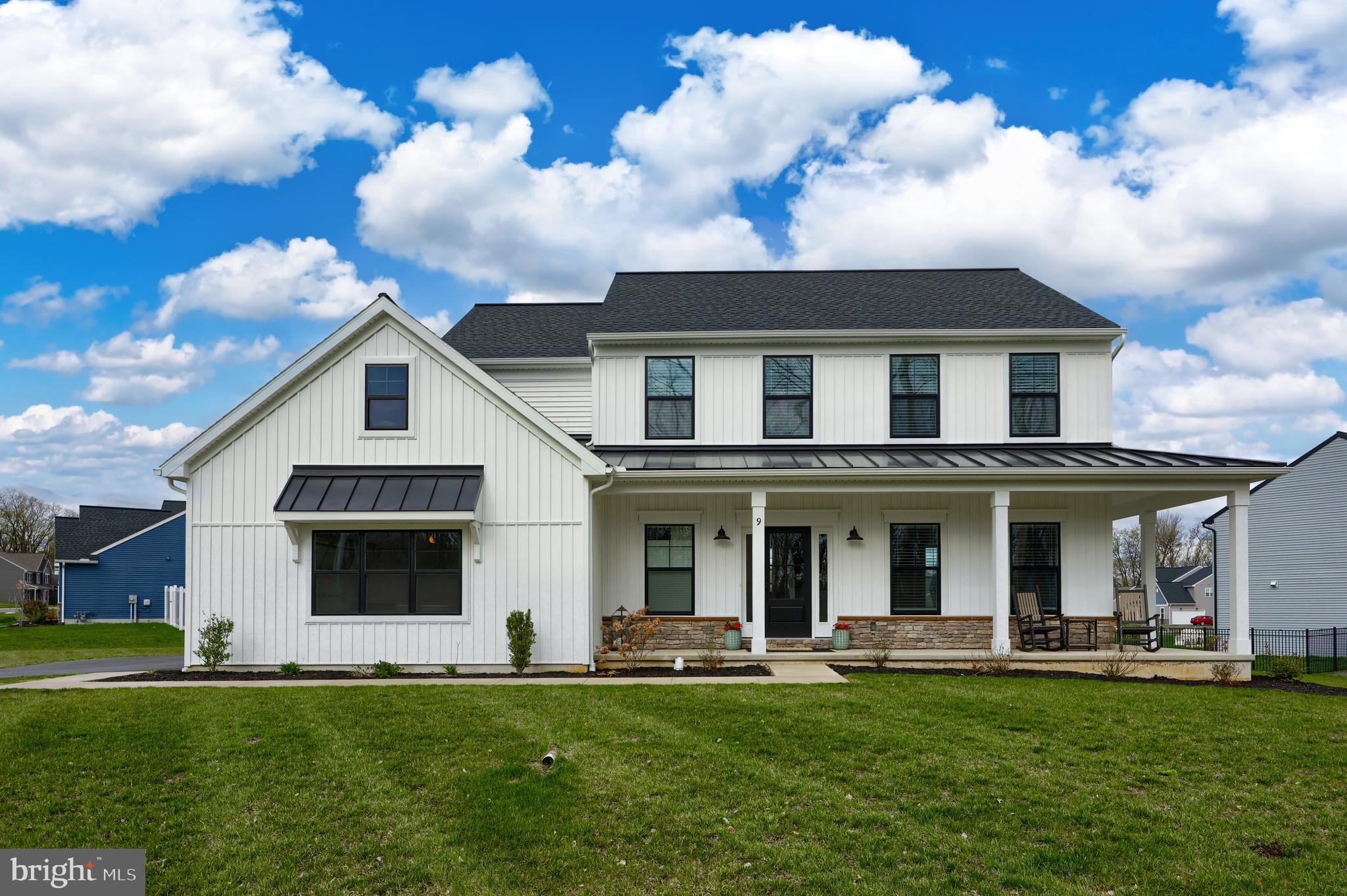 9 WILLOW STREET