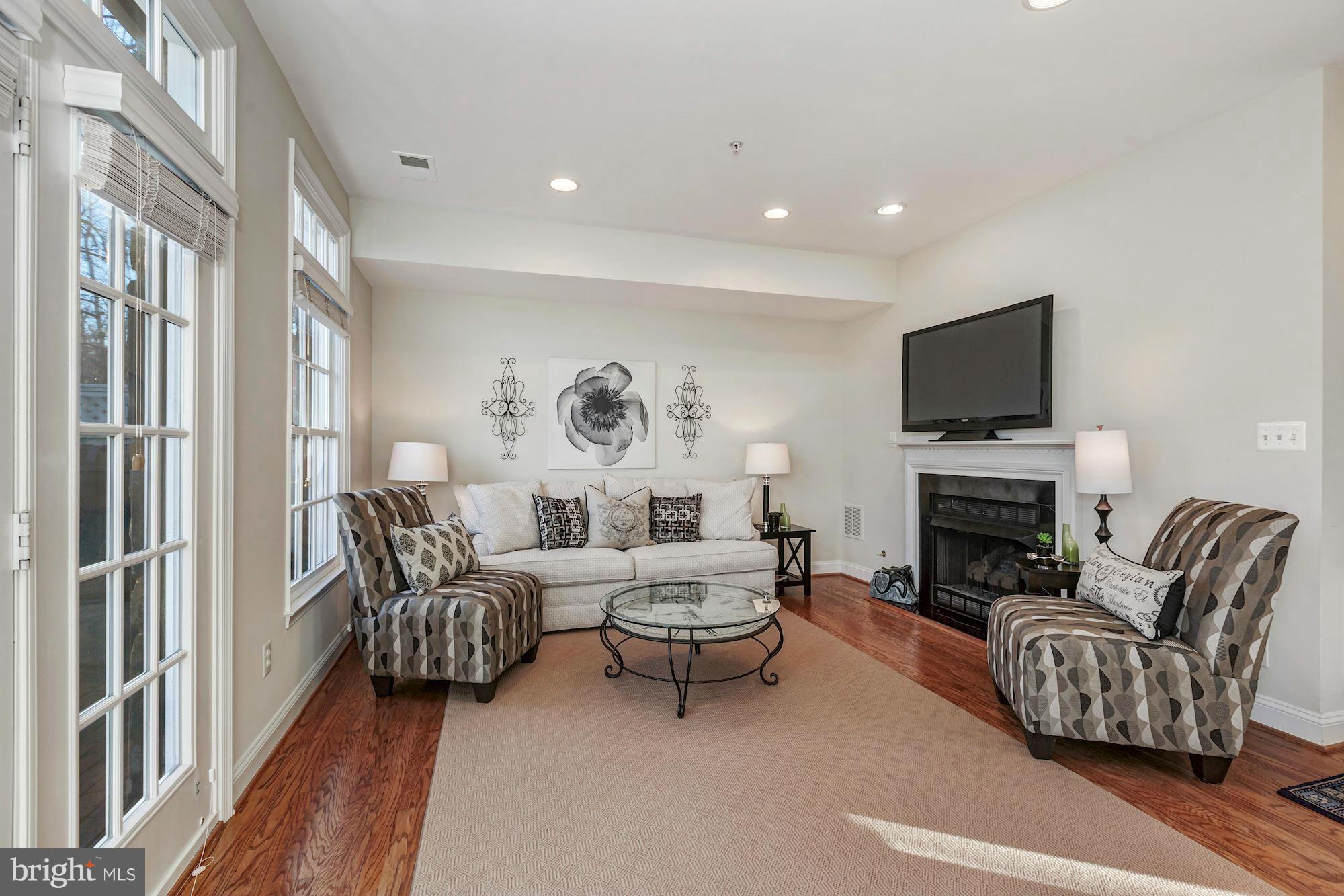 FORDS LANDING - Residential