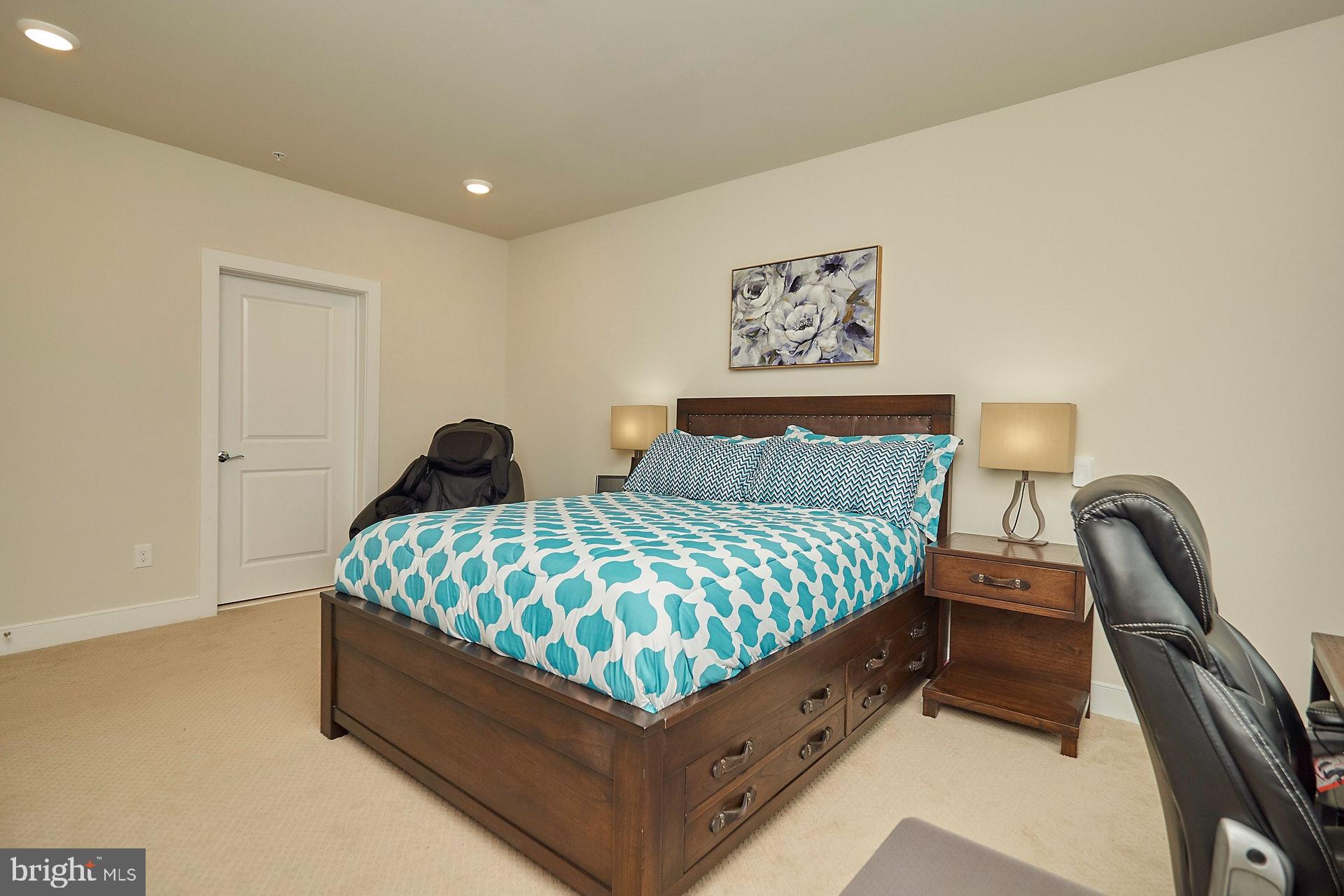 METROWEST - Residential