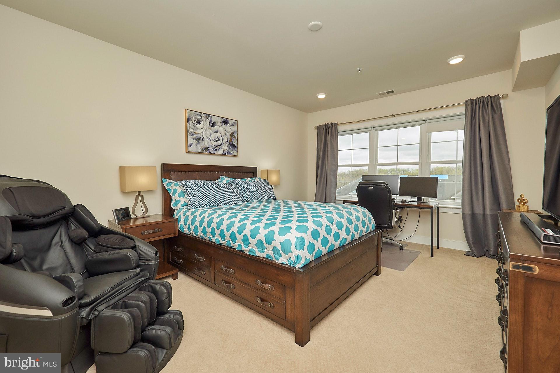 METROWEST - Residential