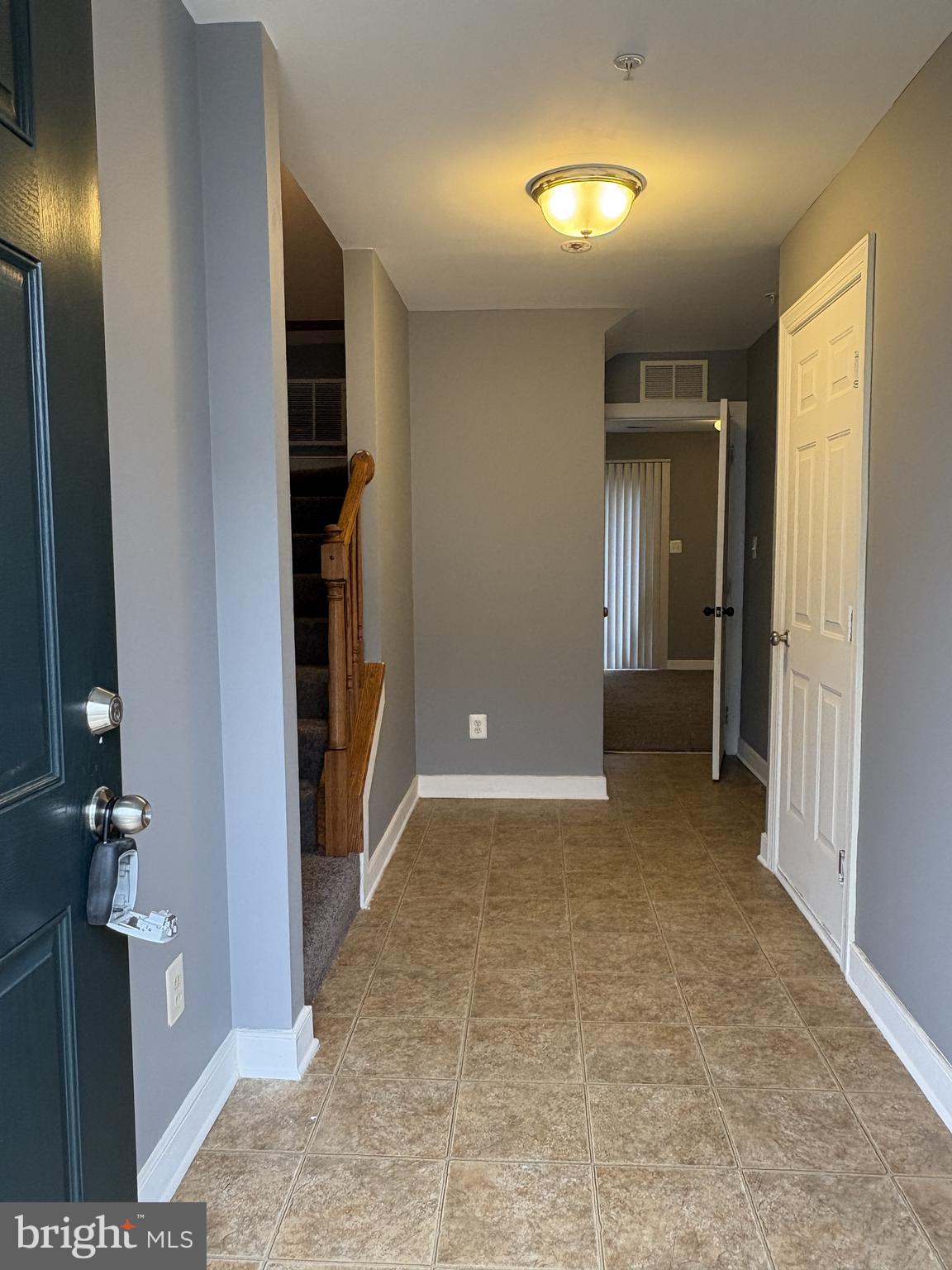 206 TOURNAMENT CIRCLE