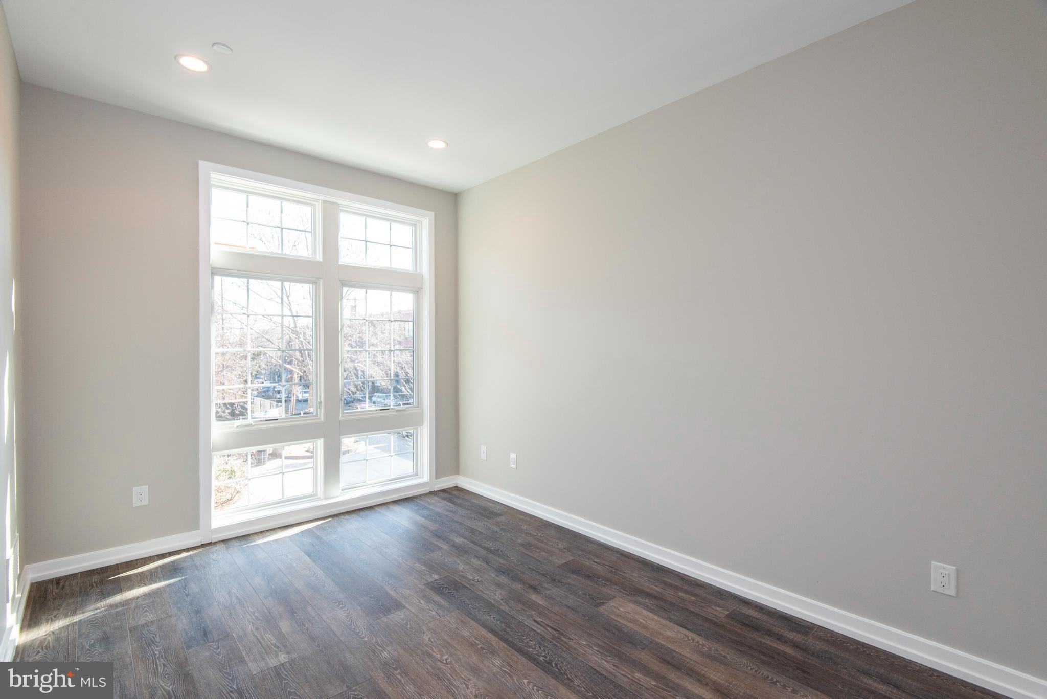 PASSYUNK SQUARE - Residential Lease