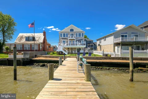 7112 River Drive Road, Baltimore, MD 21219 - #: MDBC2169696