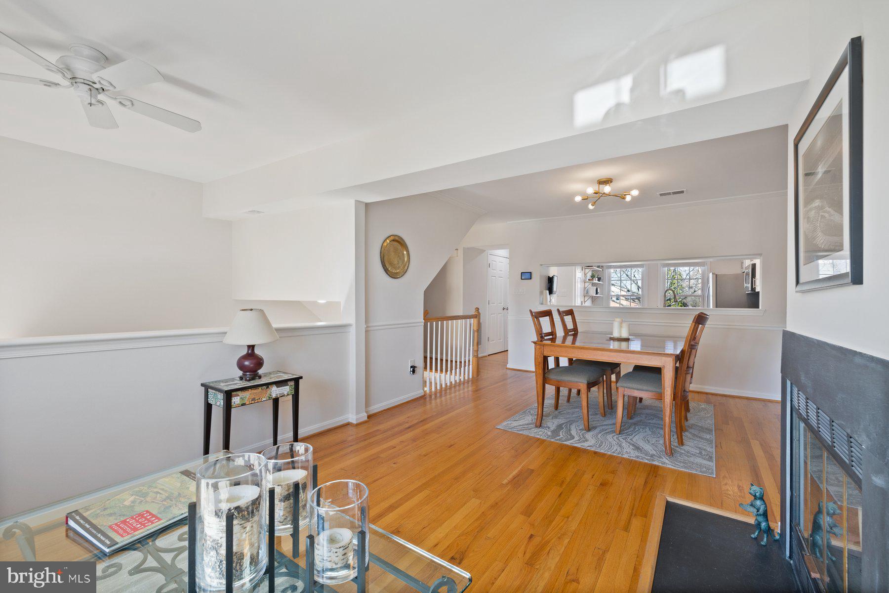 PINECREST - Residential