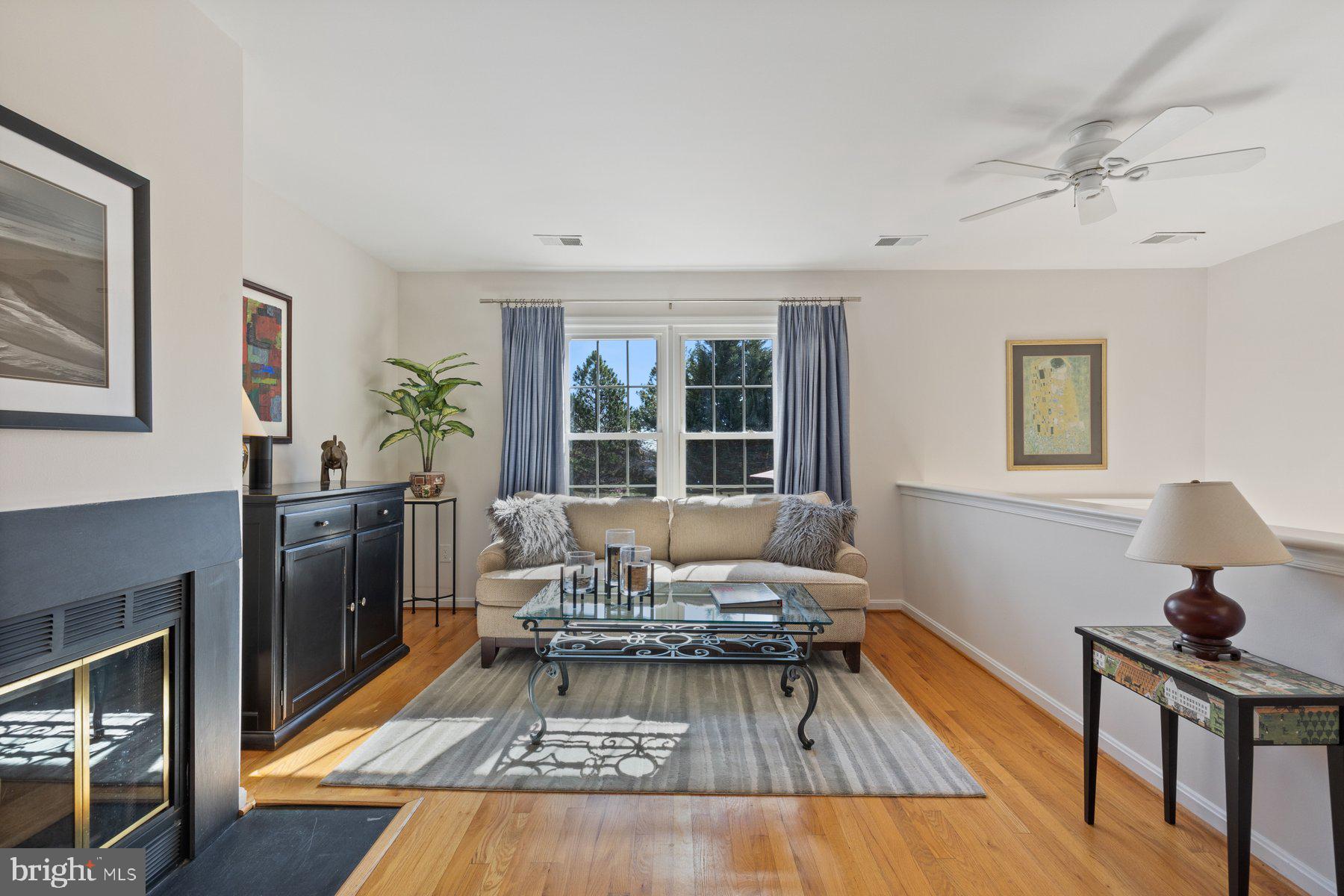 PINECREST - Residential