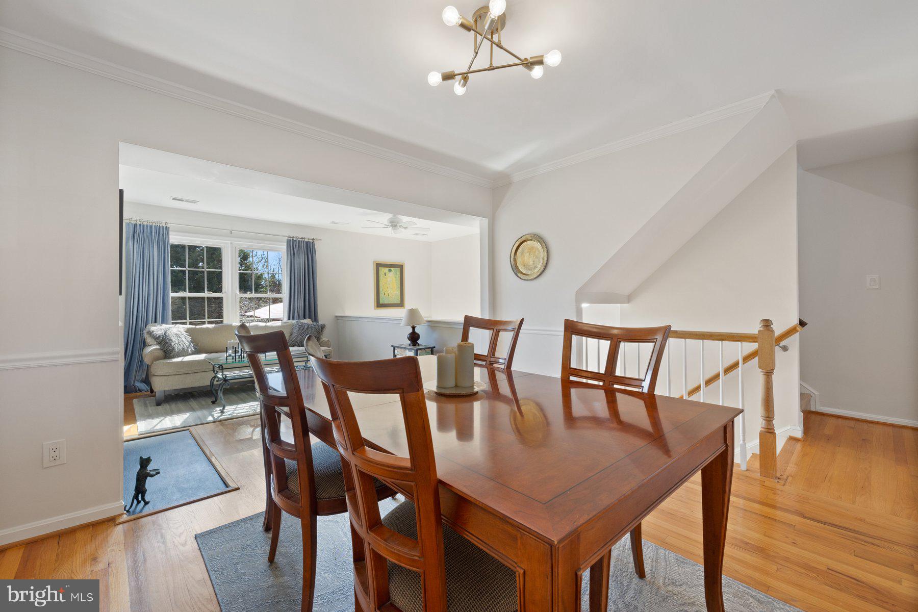 PINECREST - Residential