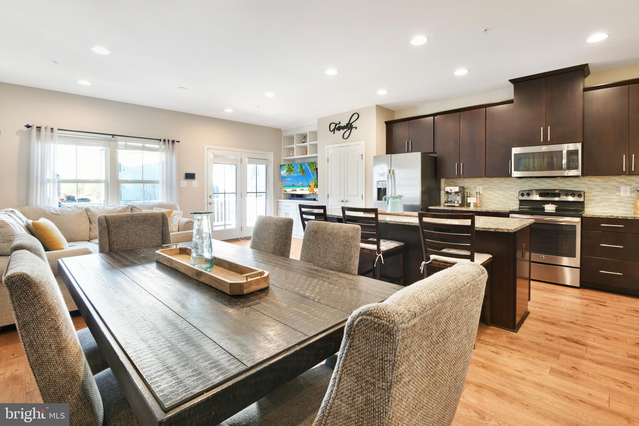 VILLAGES OF URBANA - Residential