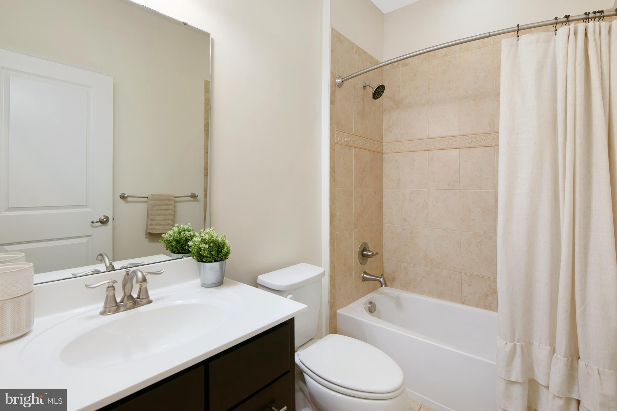 VILLAGES OF URBANA - Residential