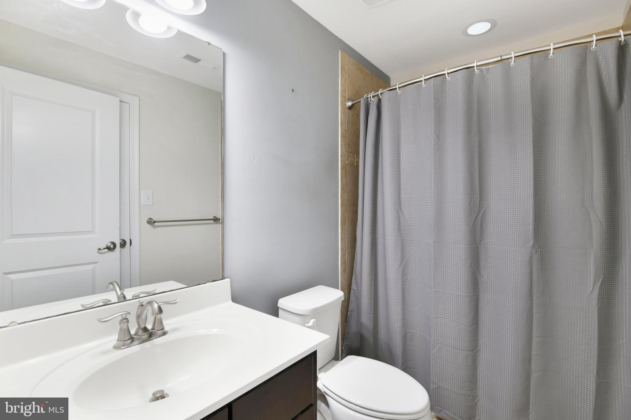 VILLAGES OF URBANA - Residential