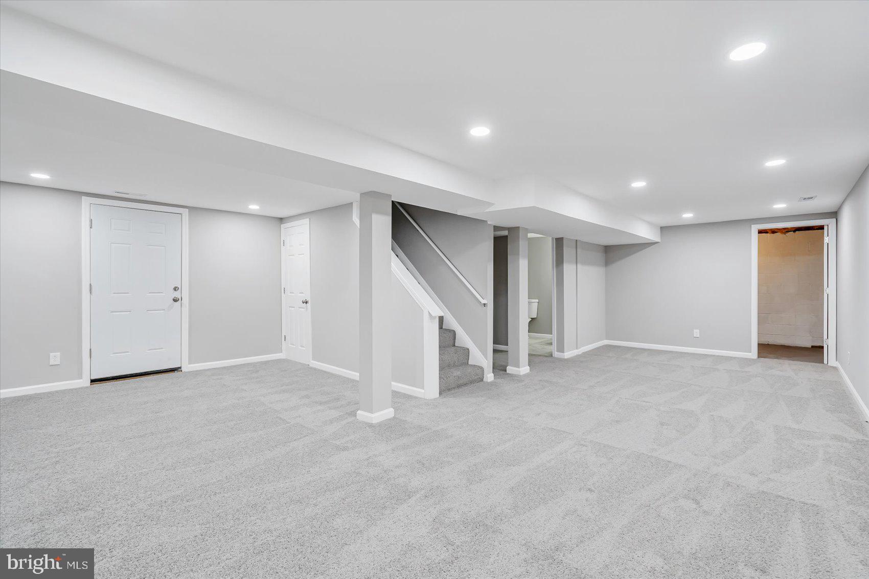 MEADOWVIEW - Residential