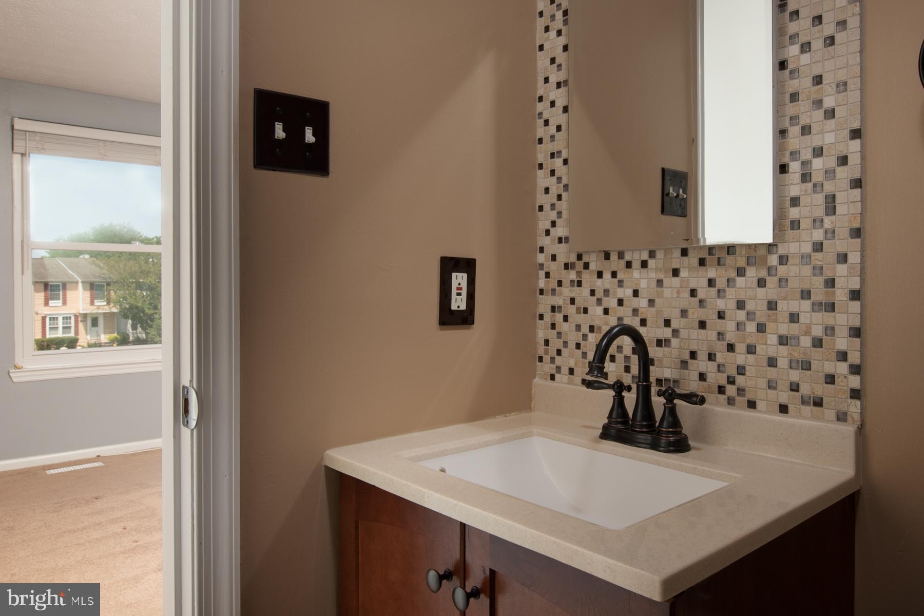 OAK POND - Residential