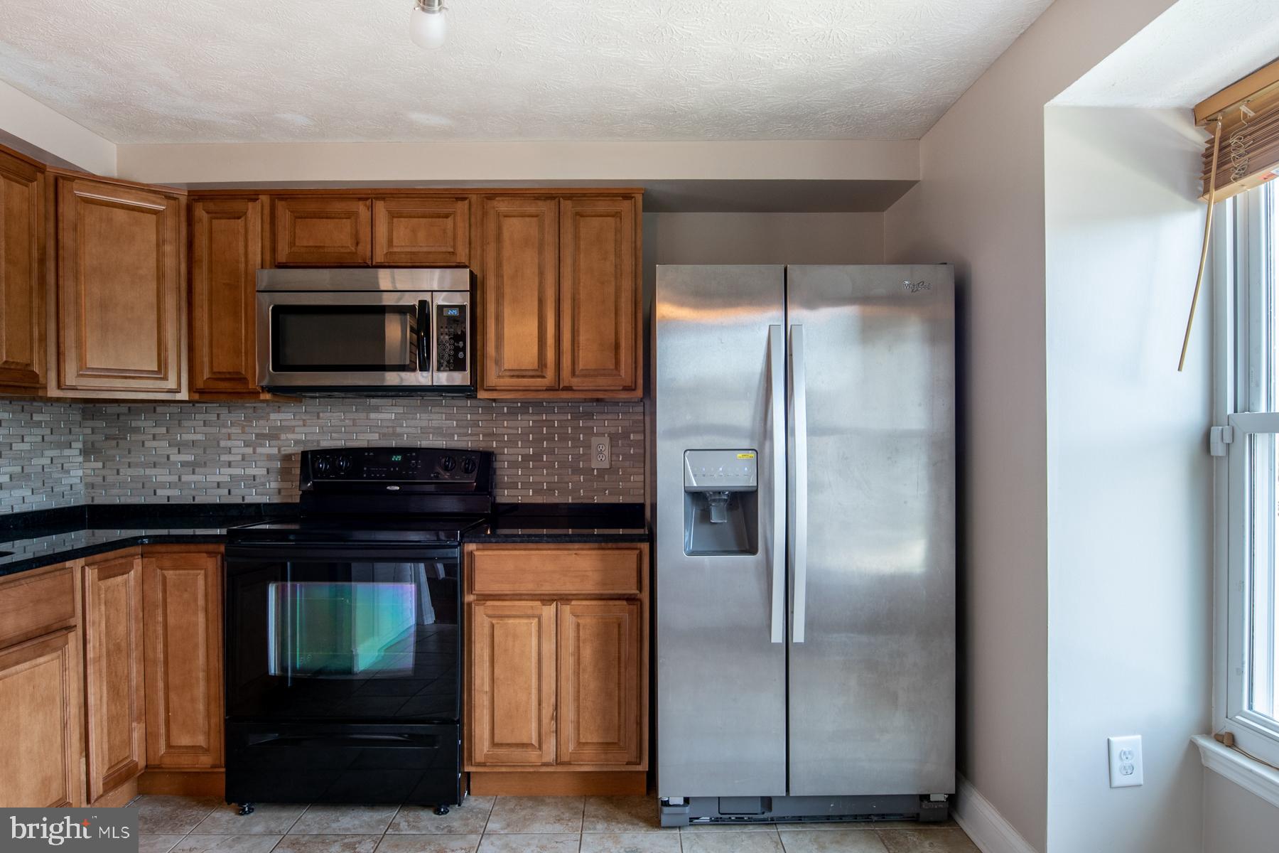 OAK POND - Residential