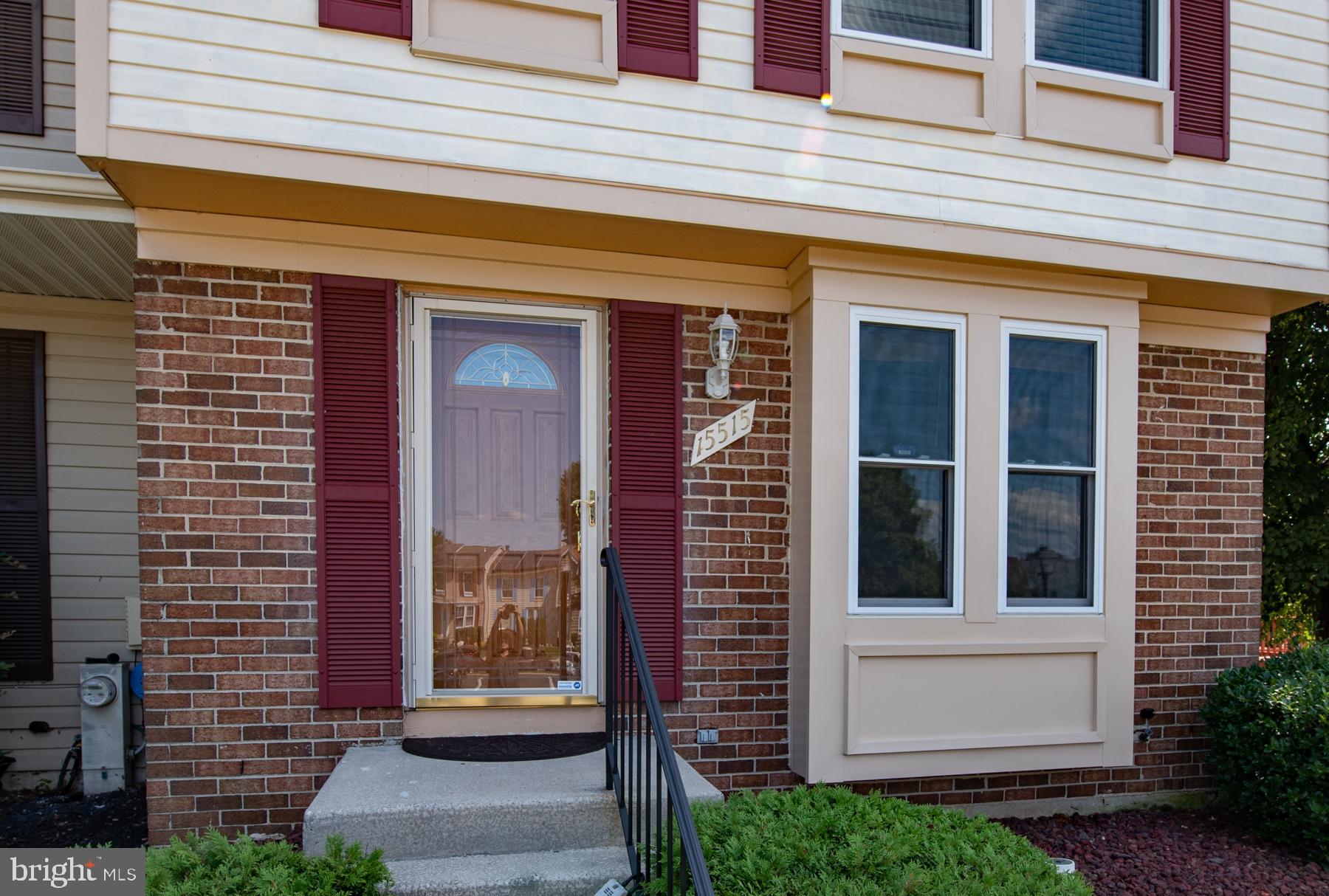 OAK POND - Residential