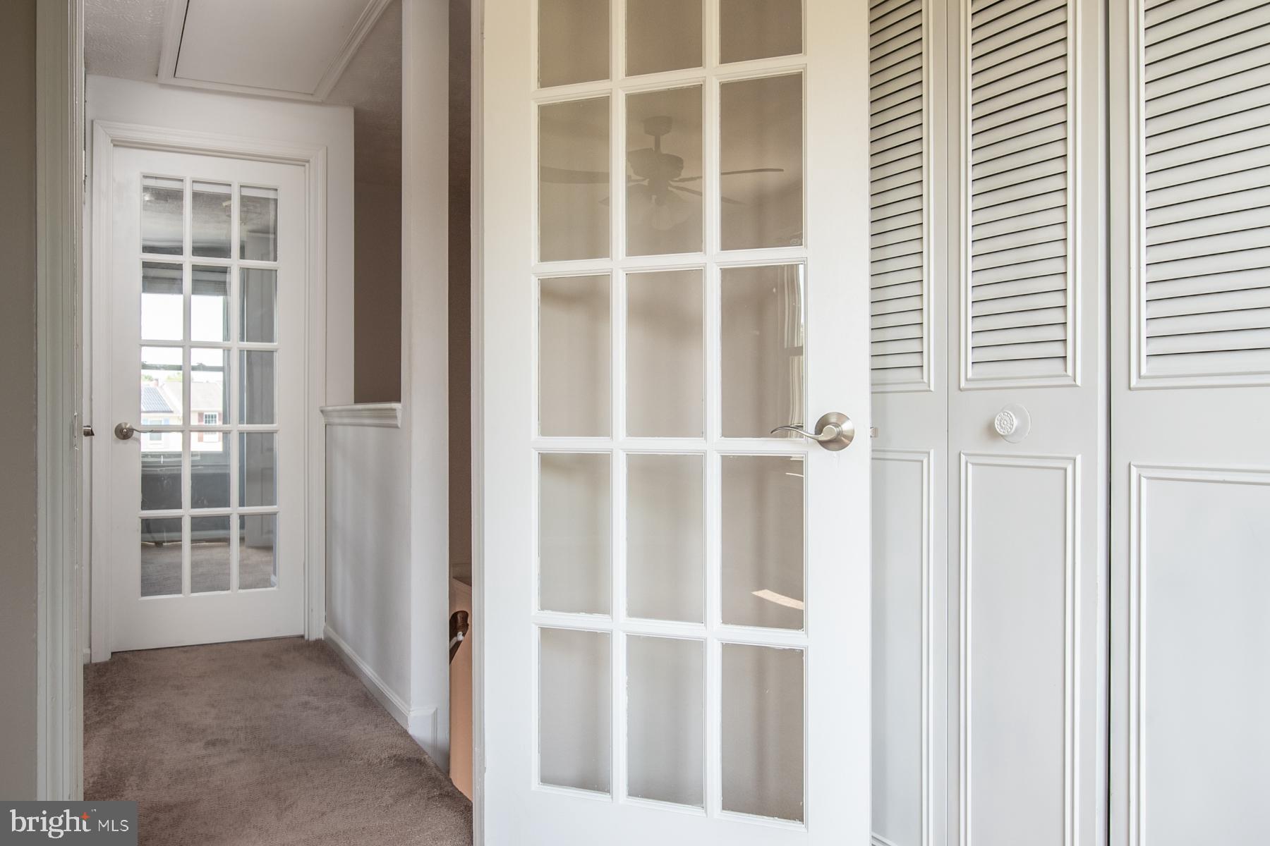 OAK POND - Residential