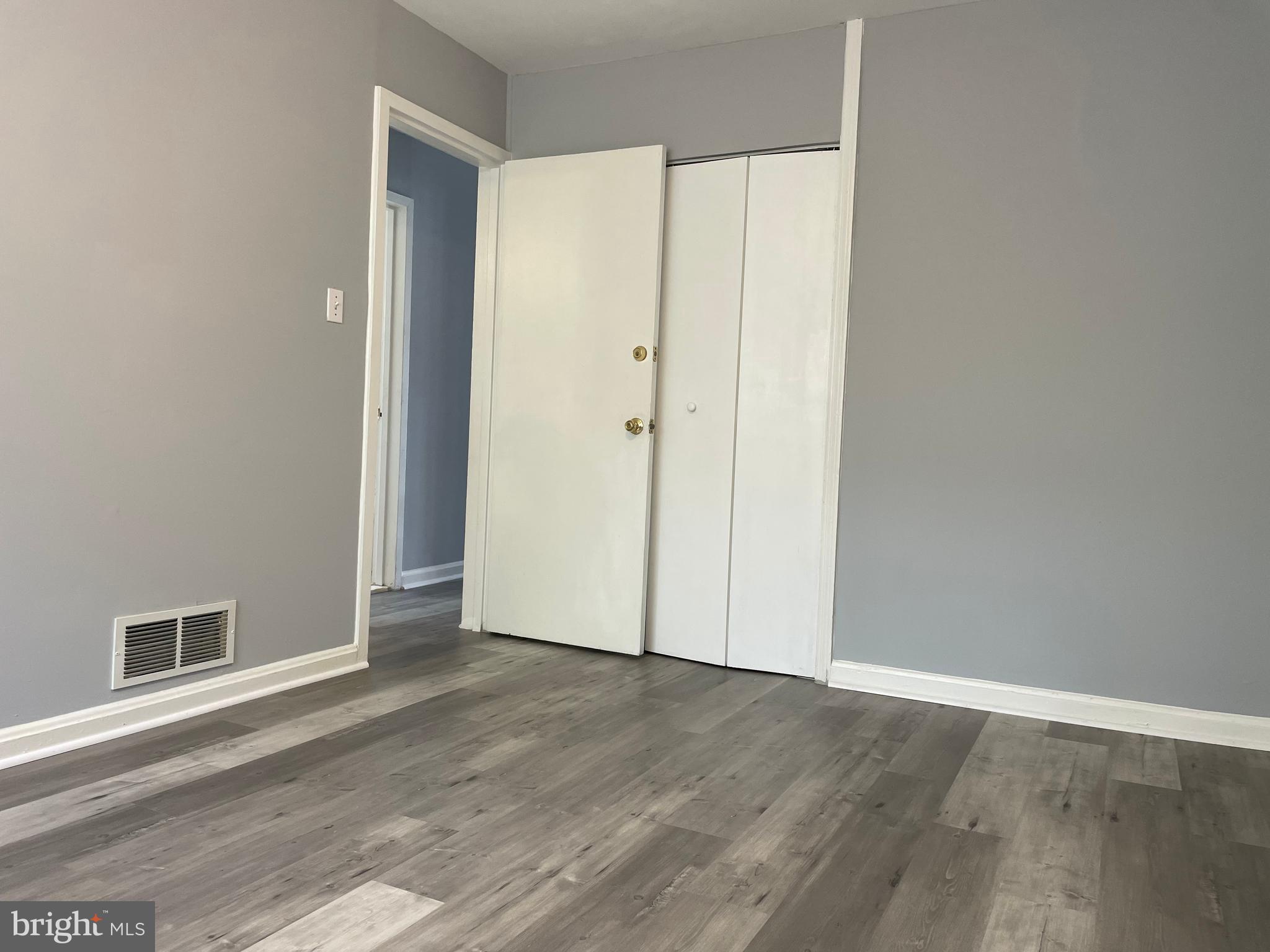 OXON RUN HILLS - Residential