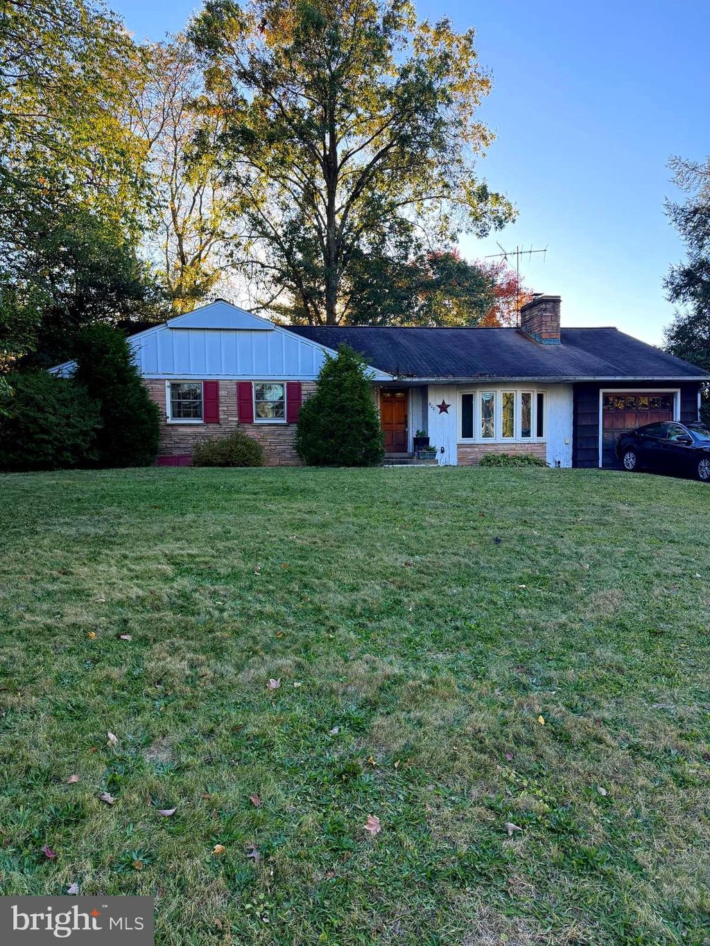 Photo of 800 E Walnut Street, PERKASIE, PA 18944 (MLS # PABU2107392)